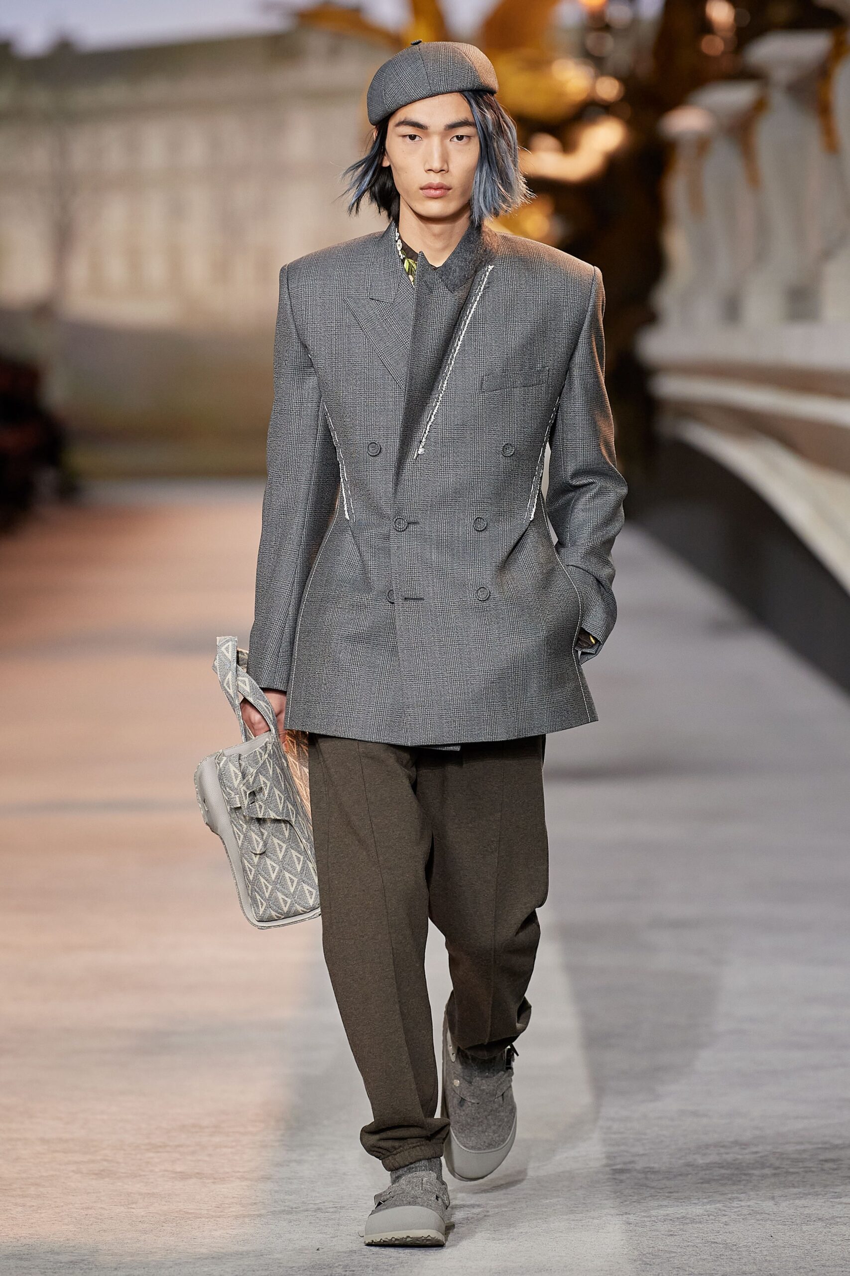 Dior Men F/W 22 Menswear Look 12