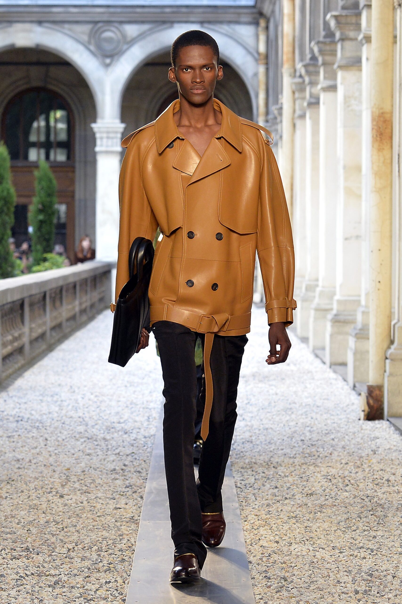 Dunhill S/S 19 Menswear Look 12