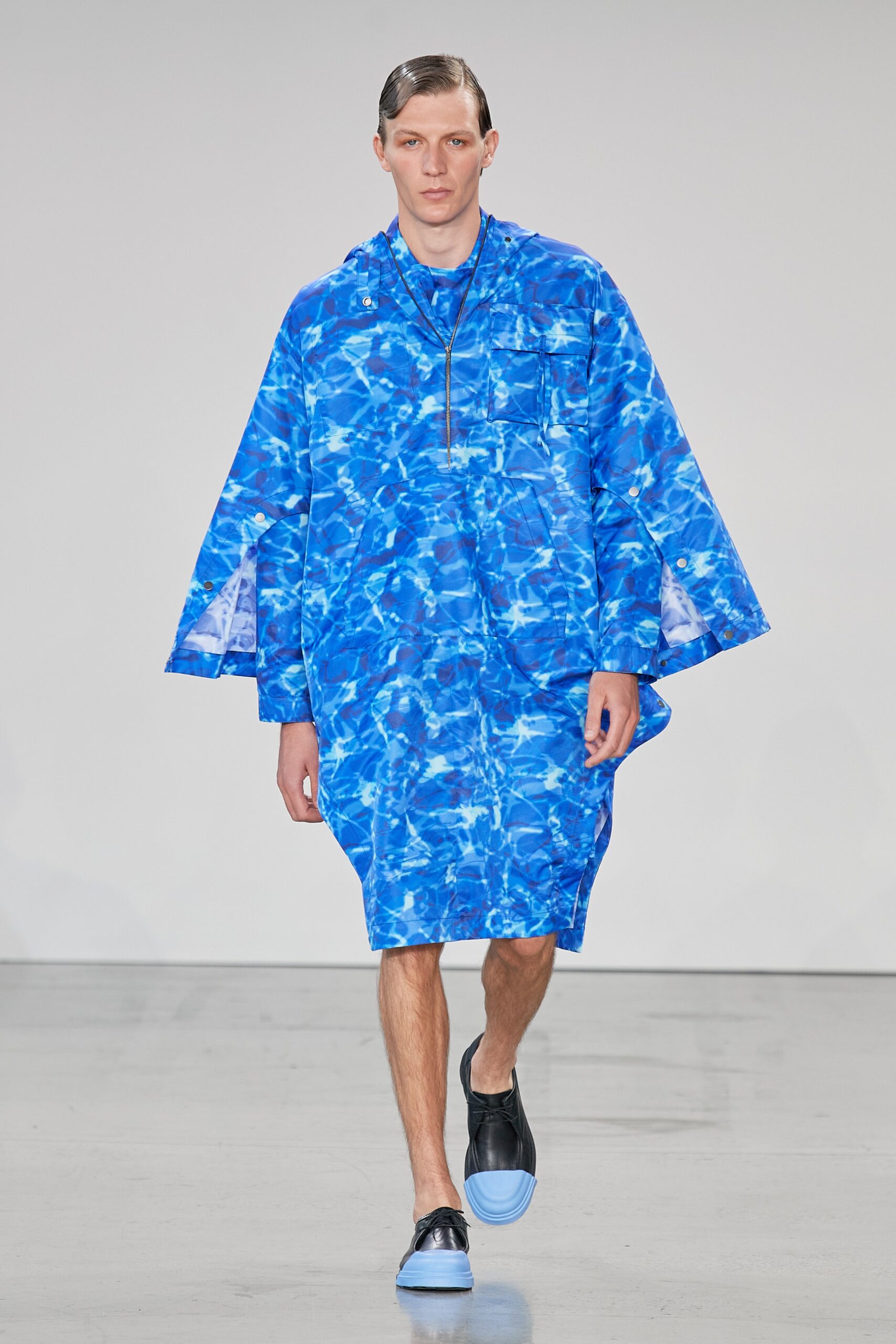 Deveaux S/S 23 Look 12
