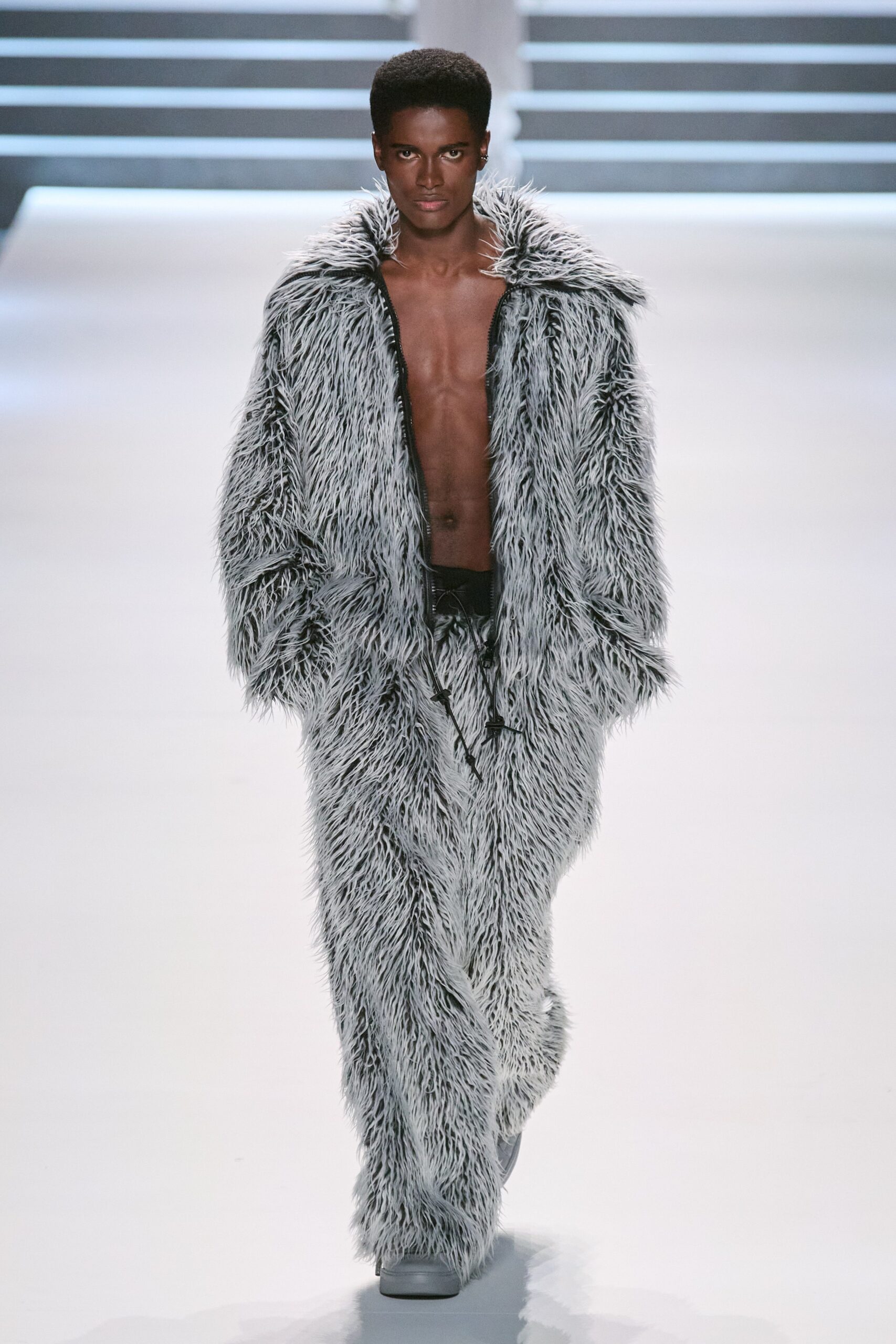 Dolce & Gabbana F/W 23 Menswear Look 12
