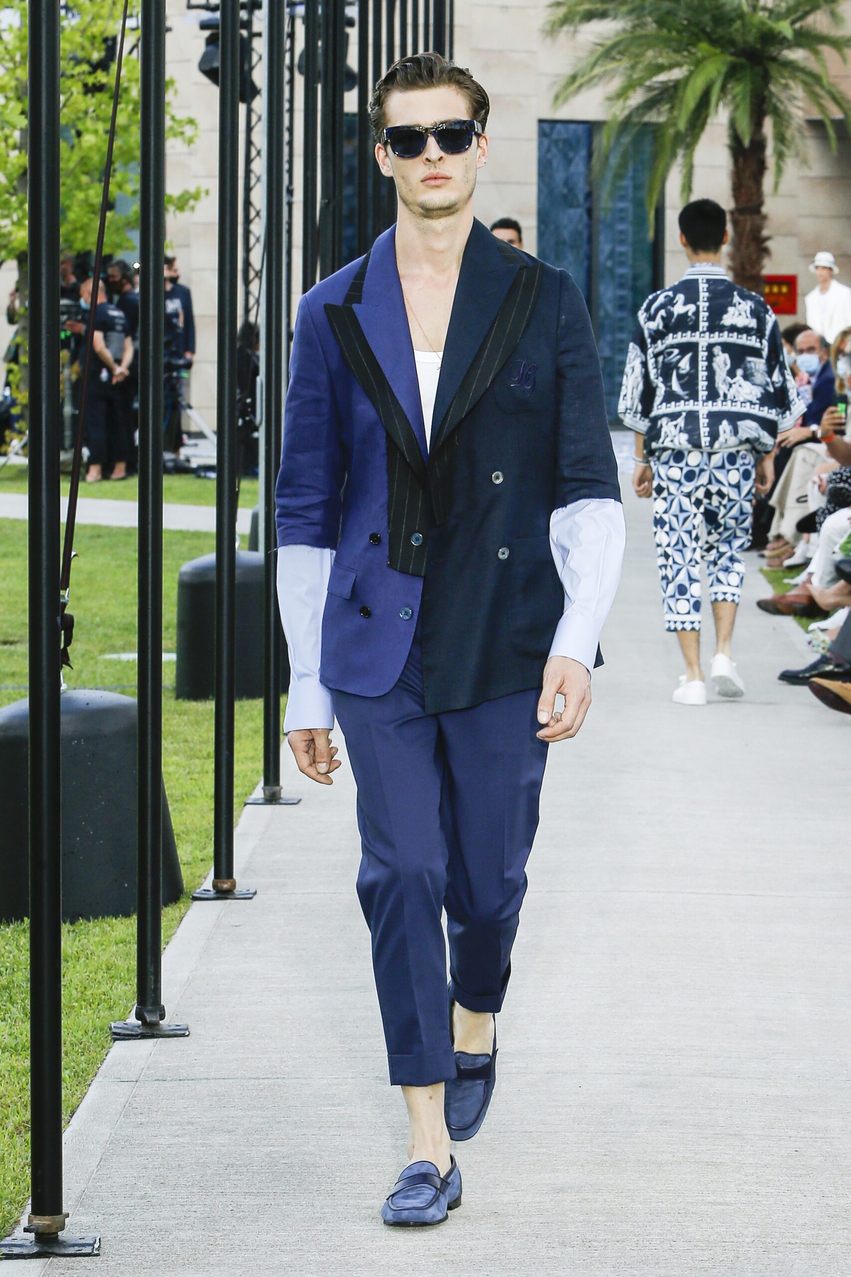Dolce & Gabbana S/S 21 Menswear Look 13