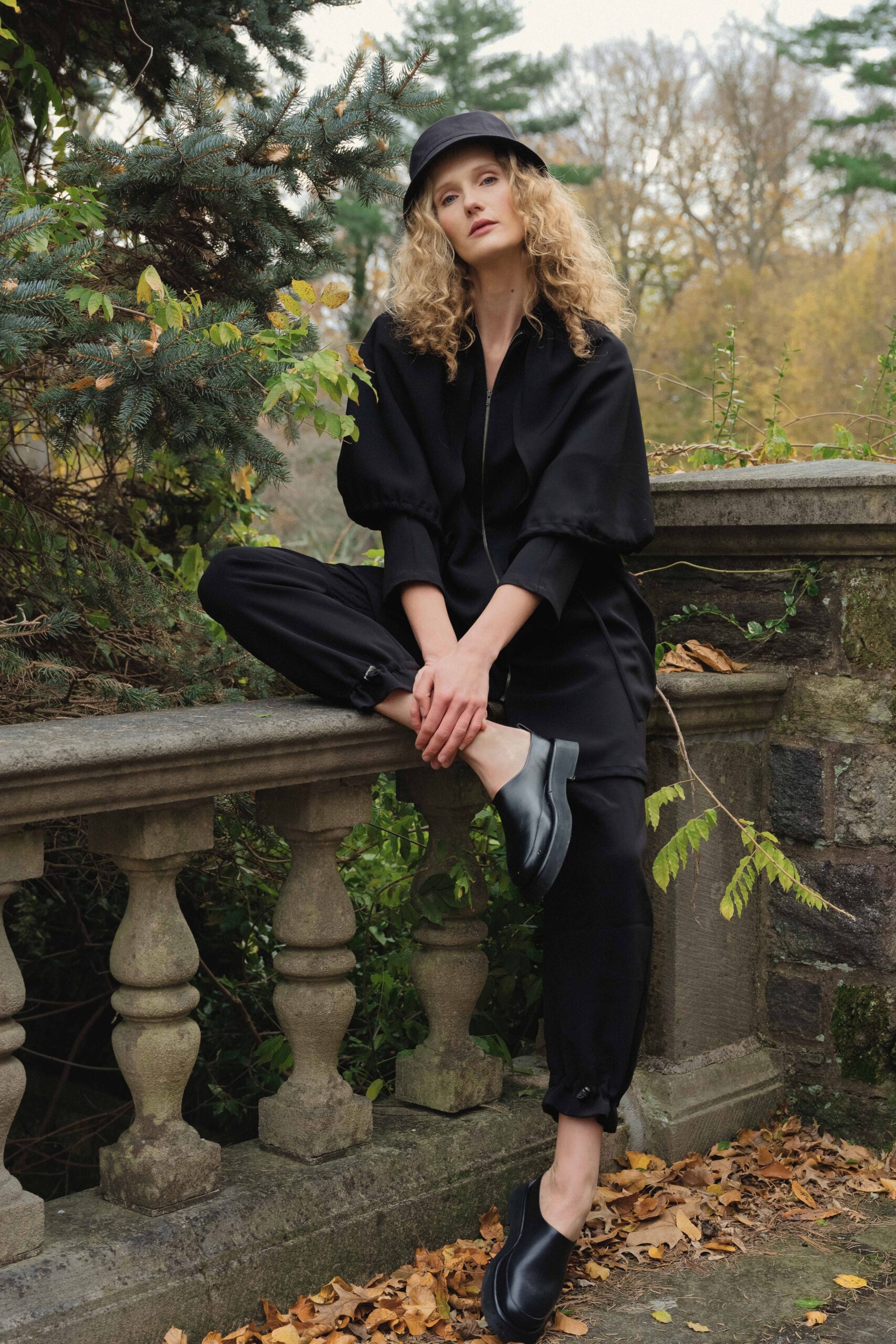 Deveaux F/W 22 Look 13