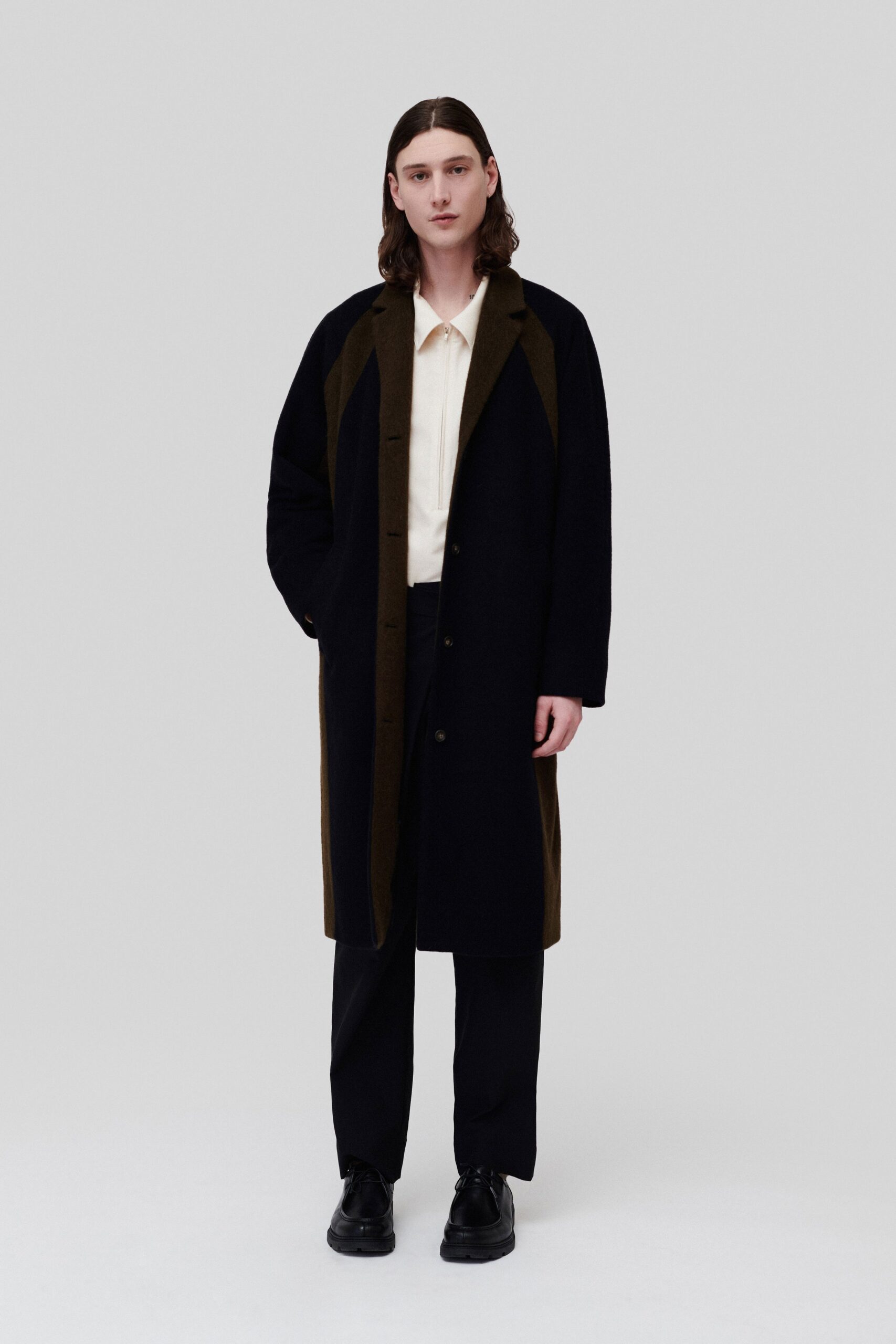 Deveaux F/W 23 Menswear Look 12