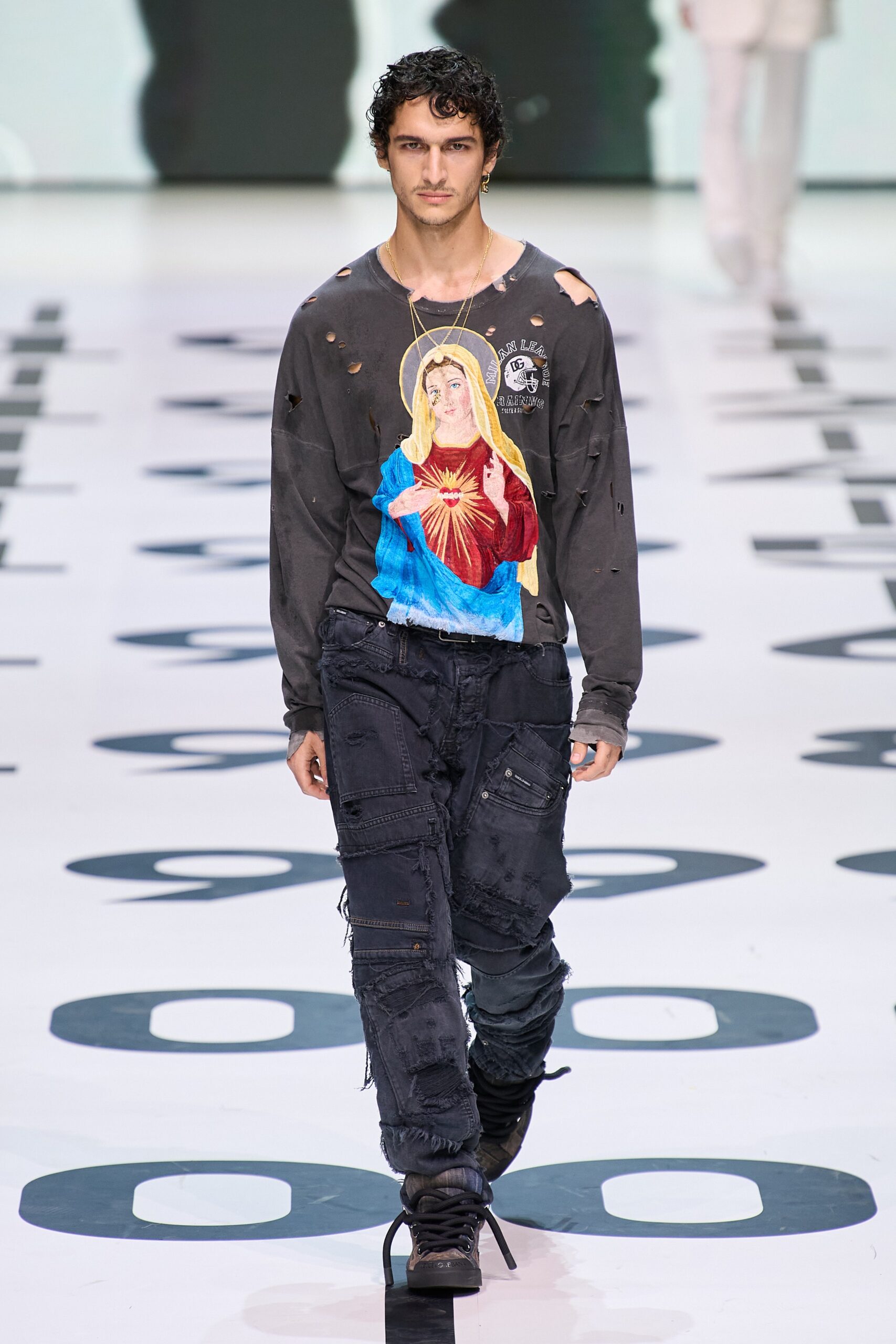 Dolce & Gabbana S/S 23 Menswear Look 13