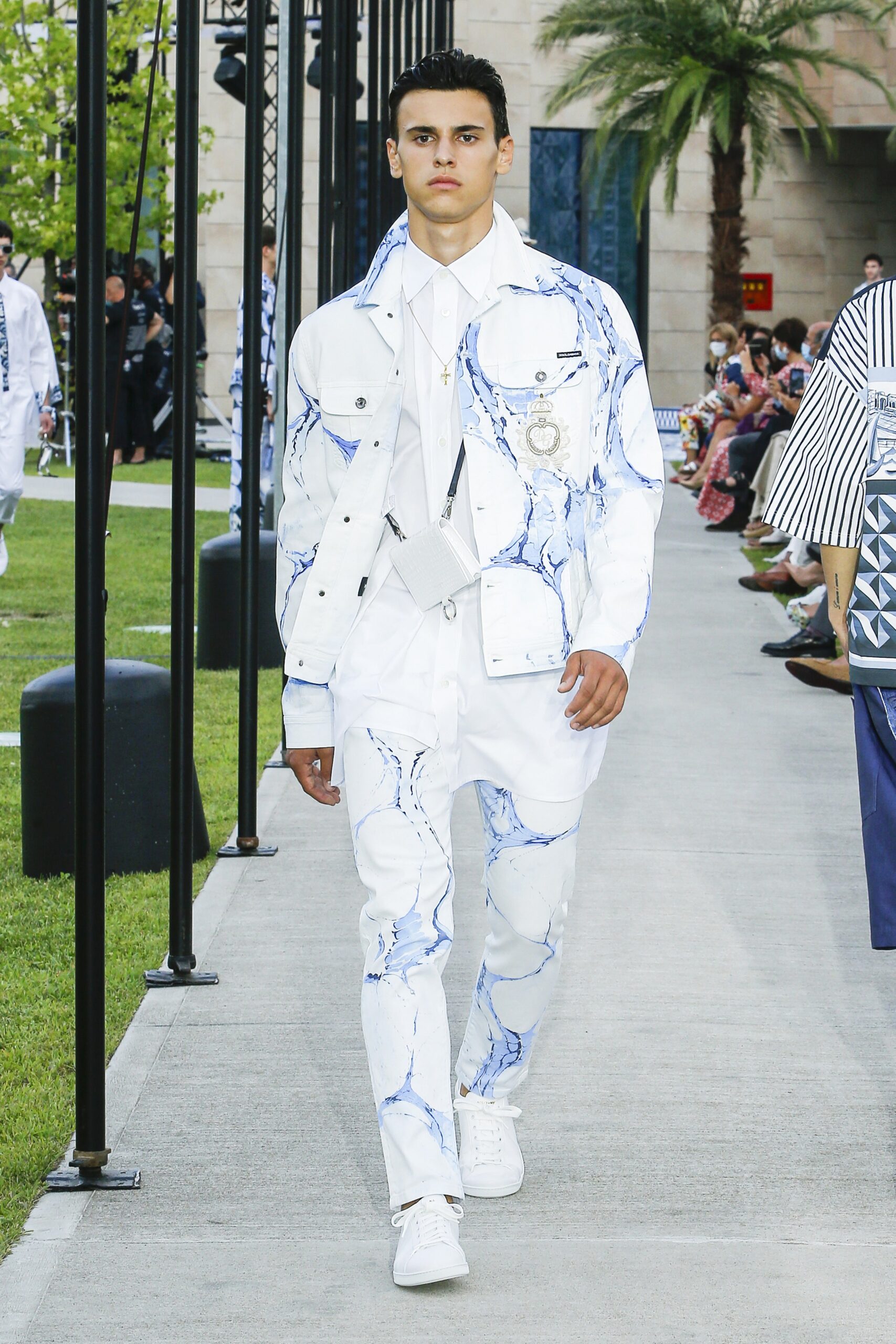 Dolce & Gabbana S/S 21 Menswear Look 15