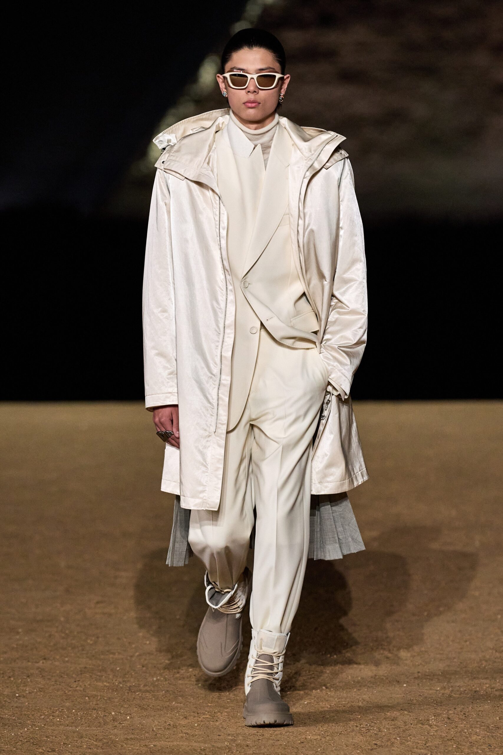 Dior Men F/W 23 Look 15