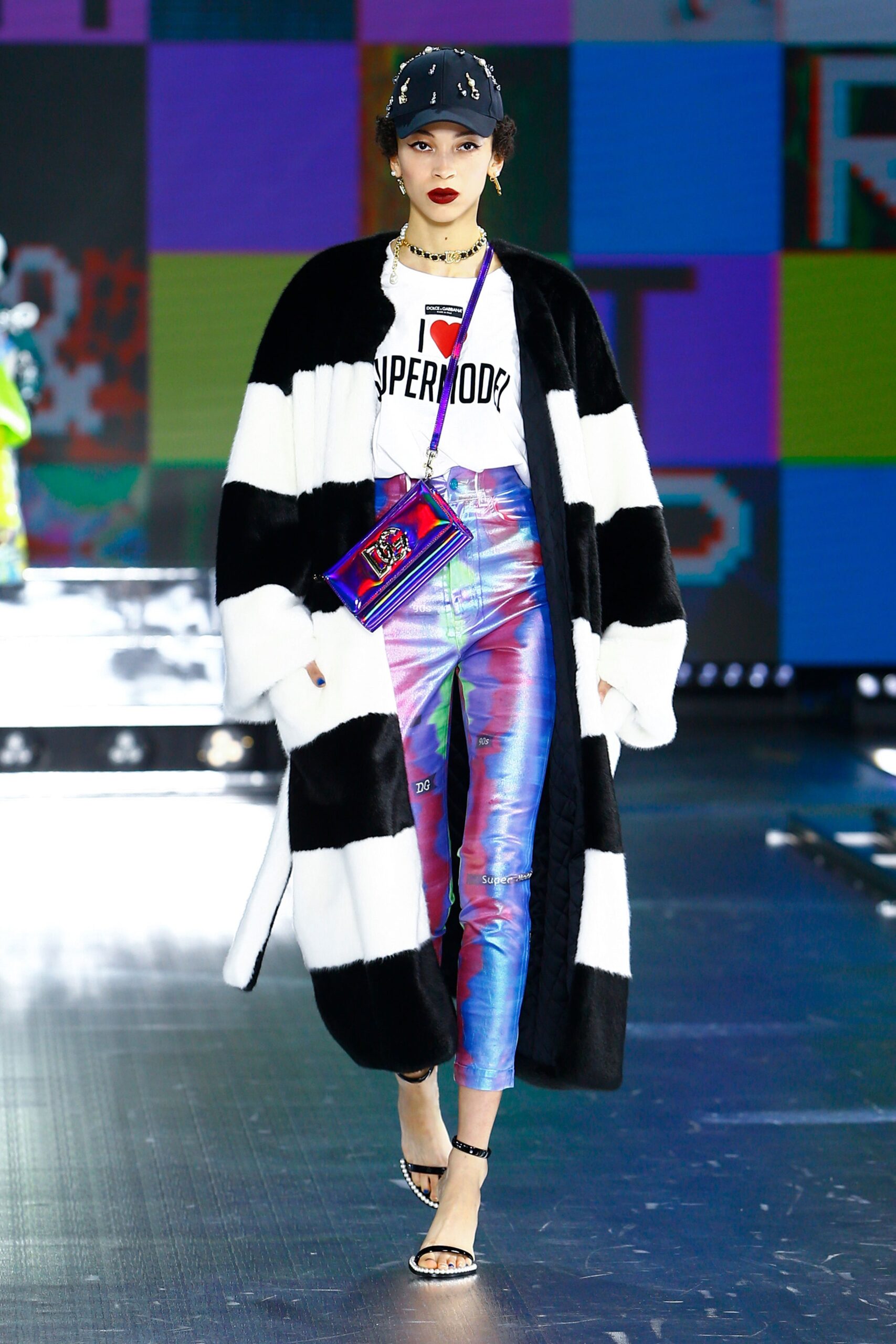 Dolce & Gabbana F/W 21 Look 14