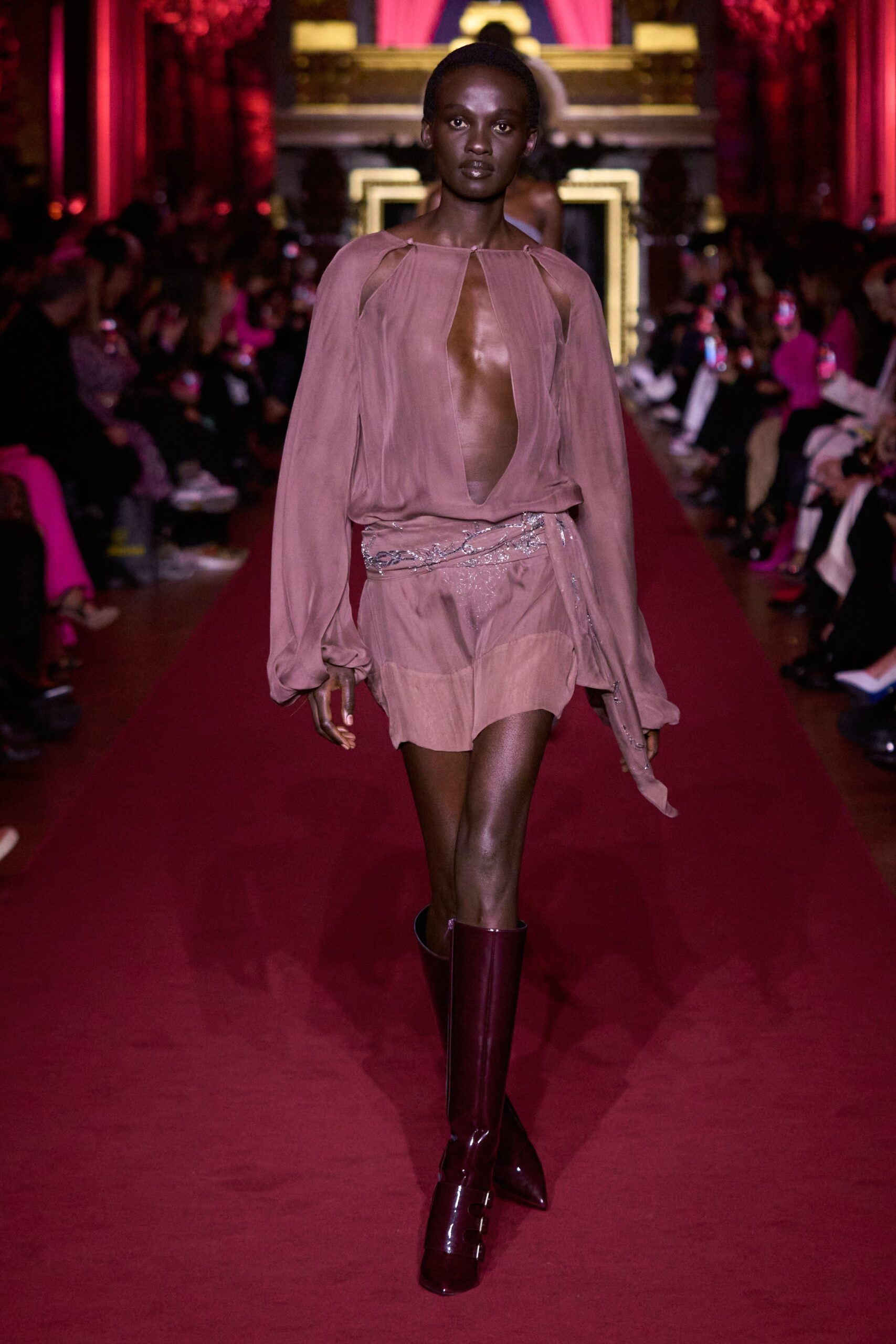 Dundas F/W 23 Look 15