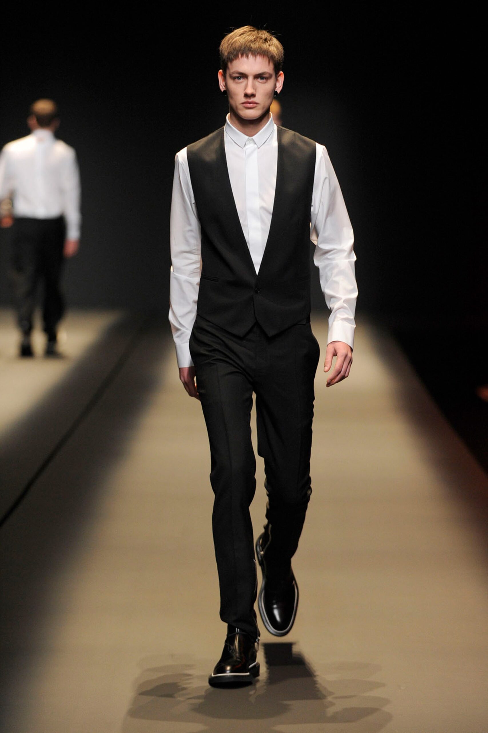 Dior Men F/W 09 Menswear Look 15
