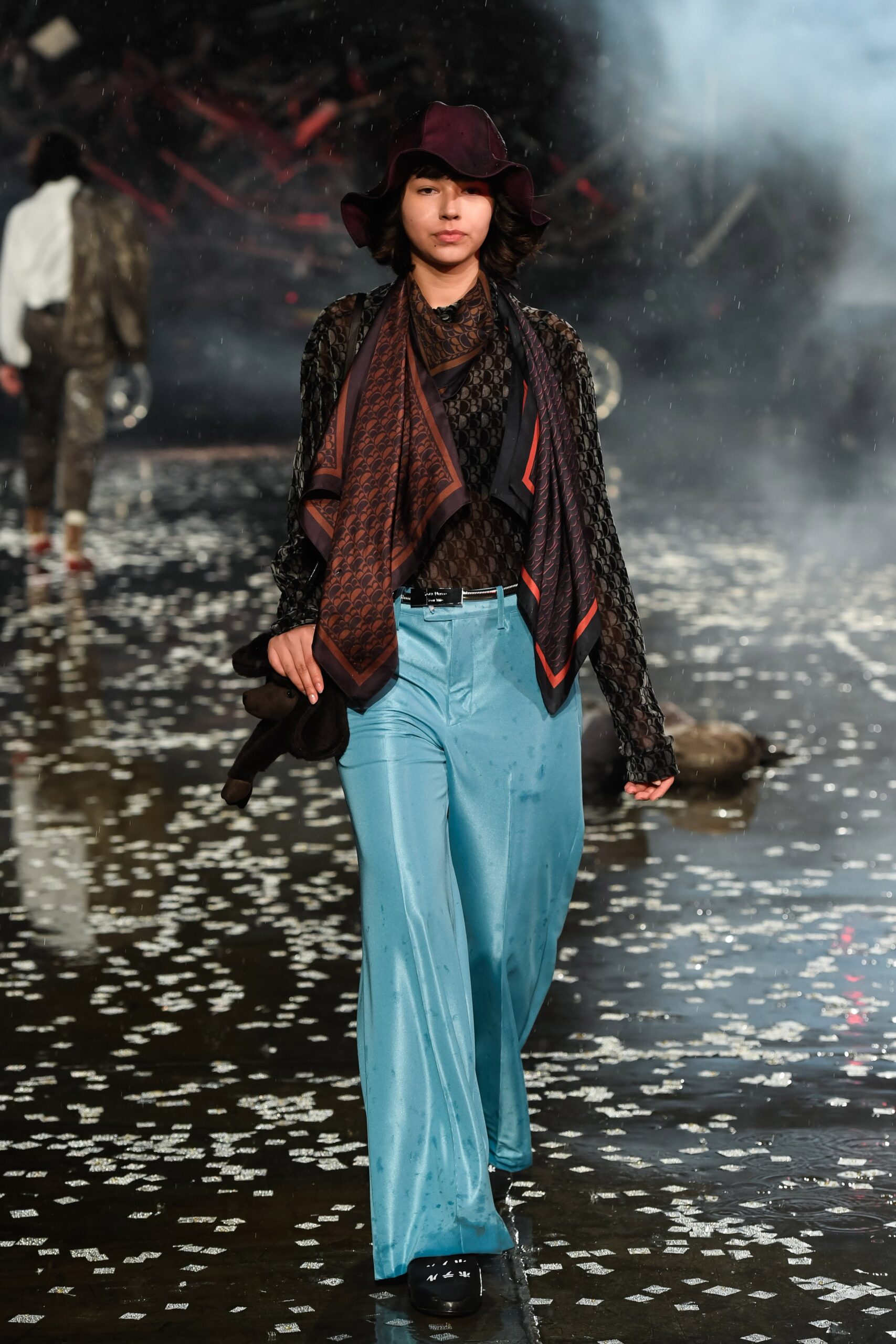 Doublet F/W 21 Menswear Look 16