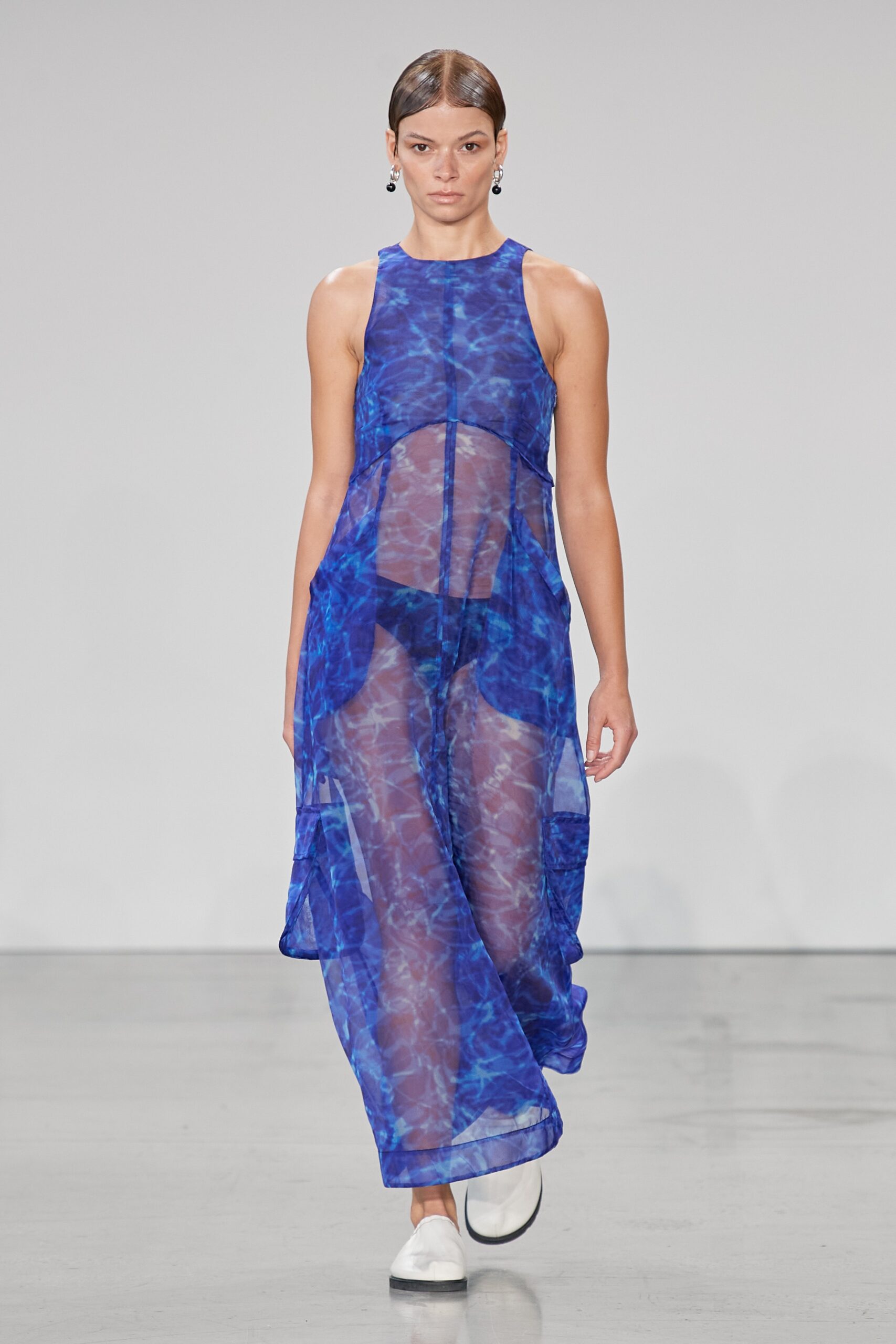 Deveaux S/S 23 Look 16
