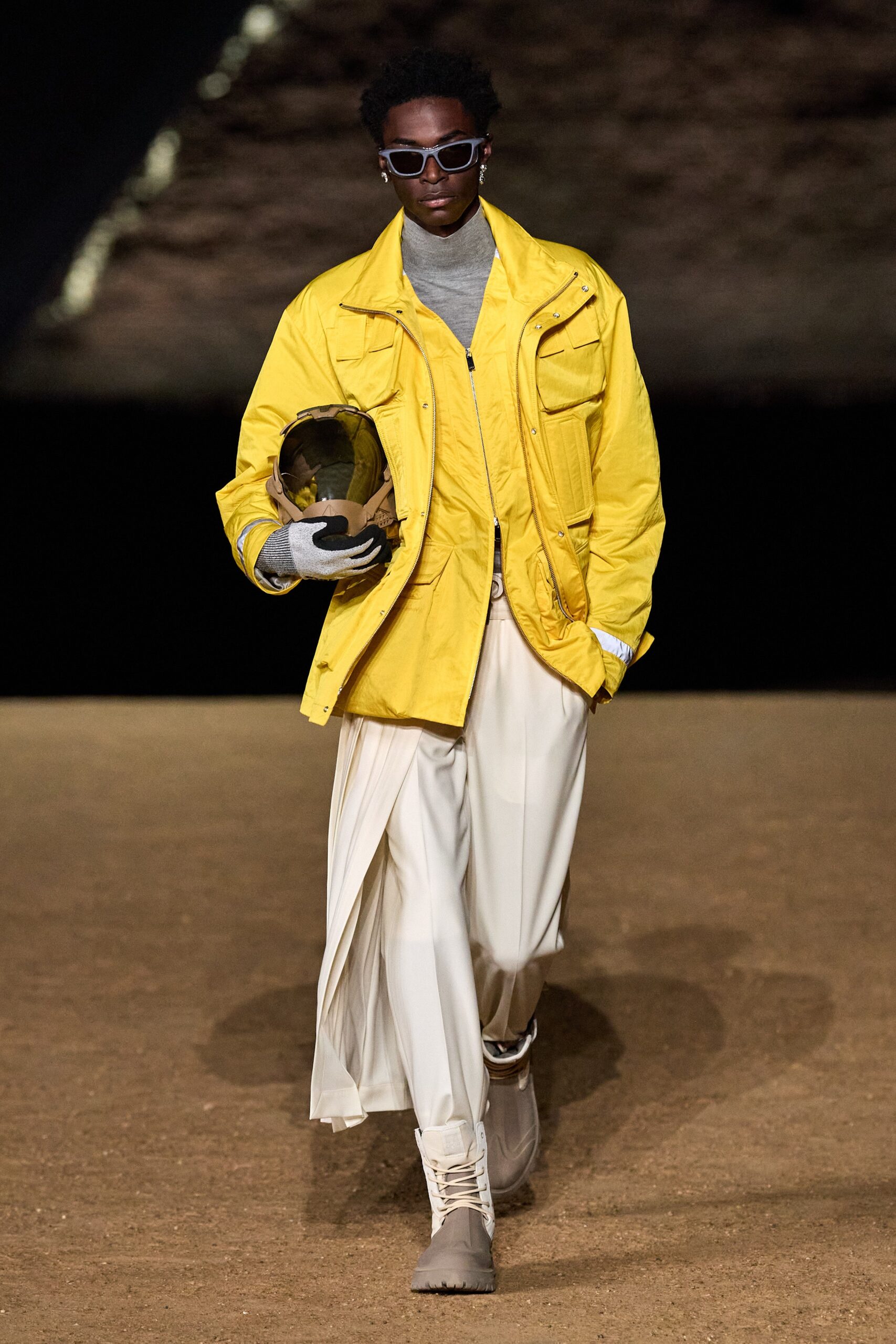 Dior Men F/W 23 Look 16