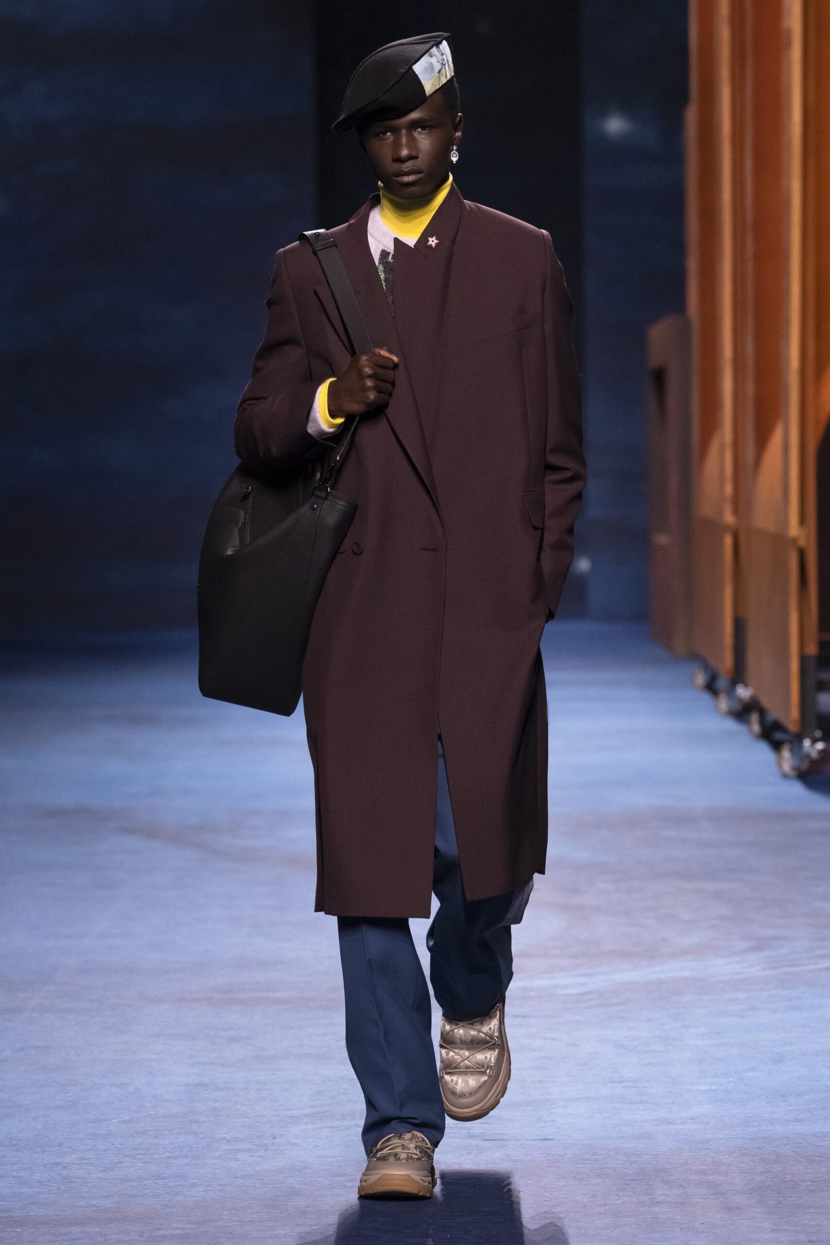 Dior Men F/W 21 Menswear Look 17