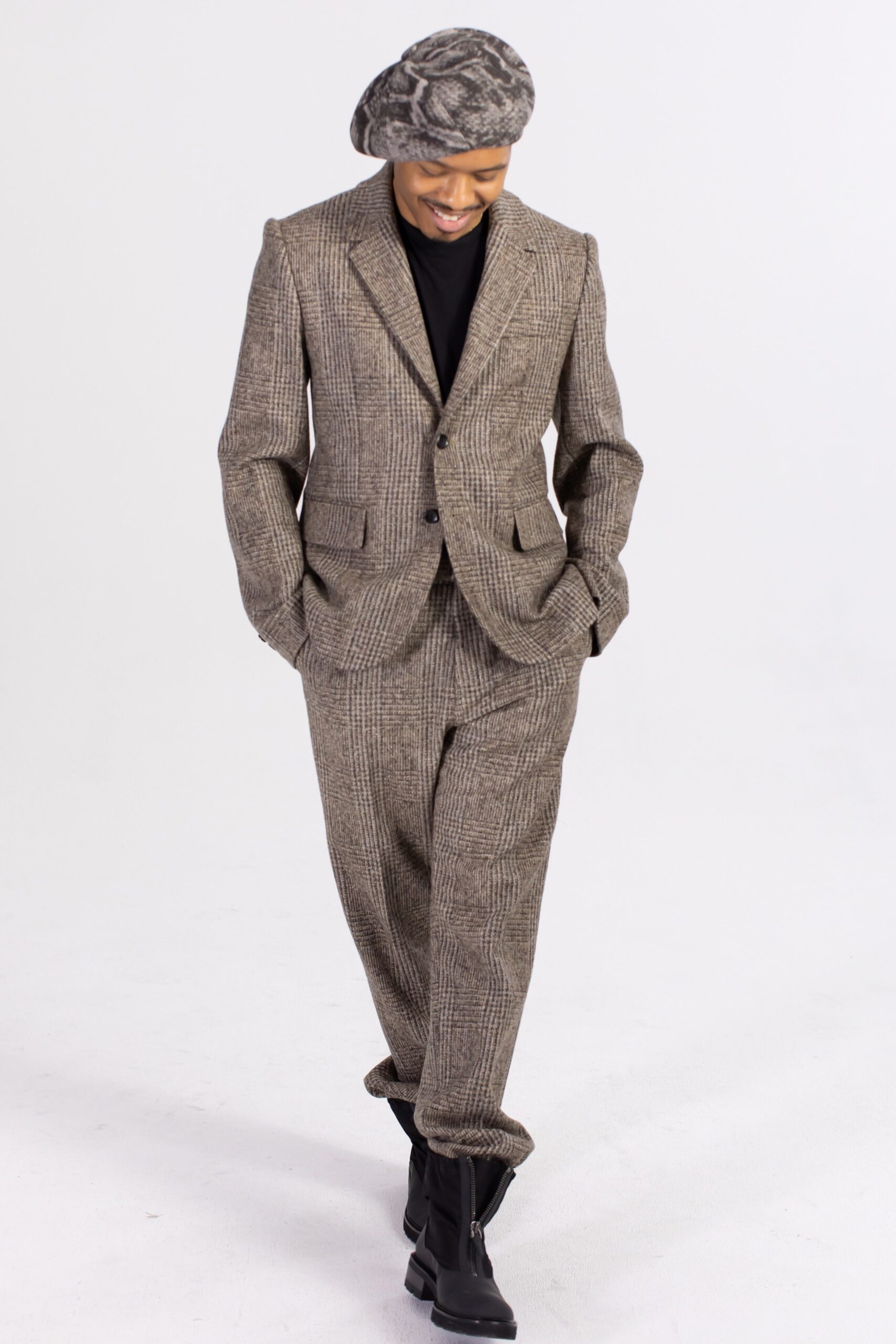 Deveaux F/W 20 Menswear Look 17