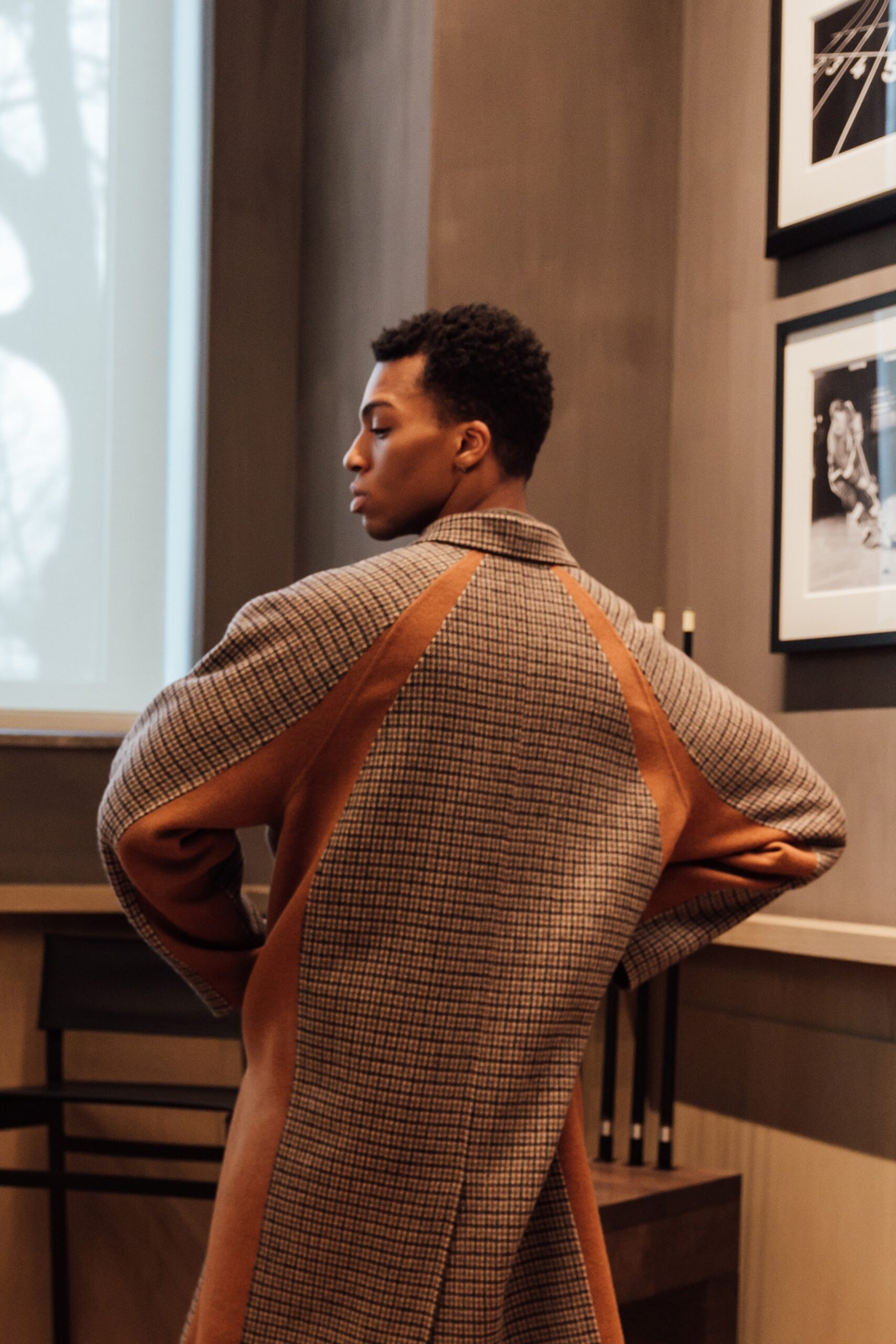 Deveaux F/W 19 Menswear Look 17