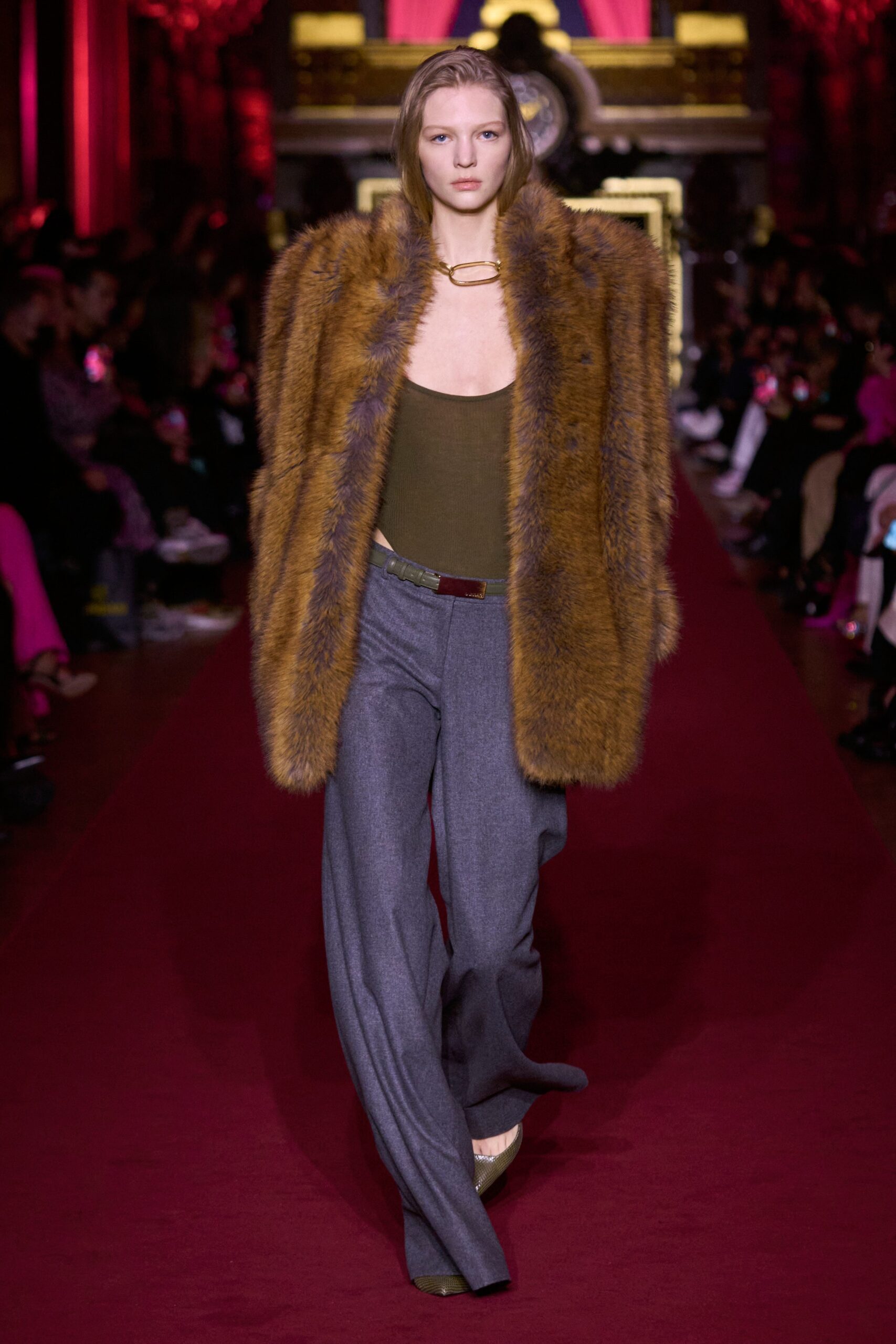 Dundas F/W 23 Look 17