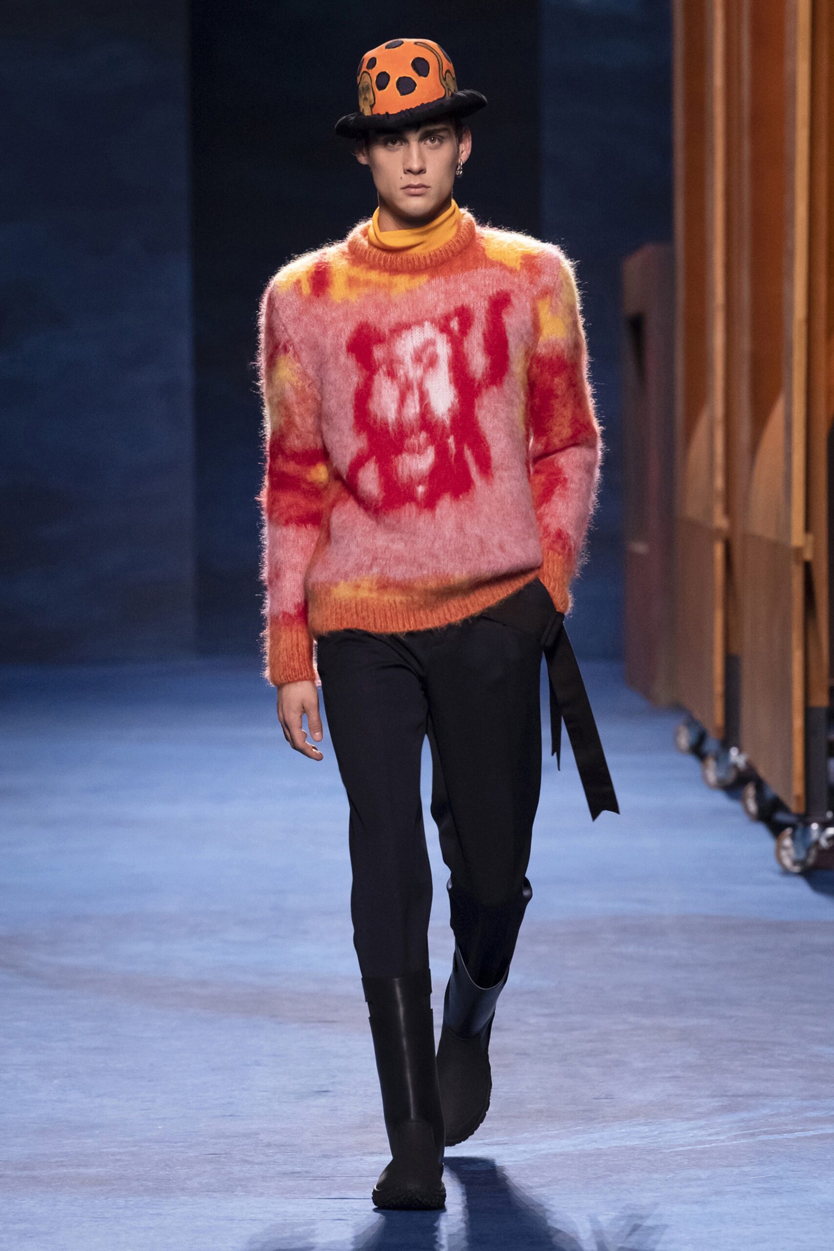 Dior Men F/W 21 Menswear Look 18