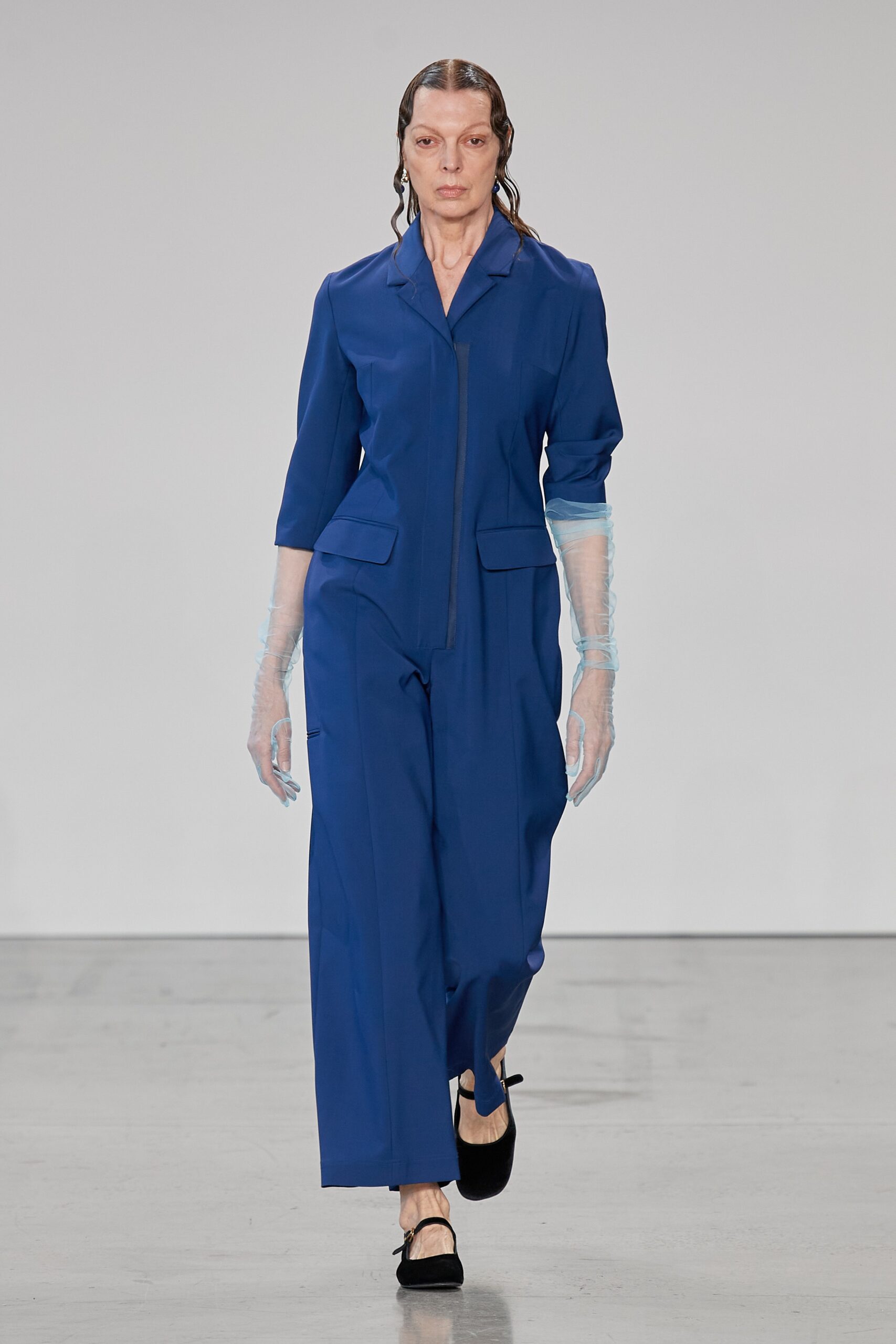 Deveaux S/S 23 Look 18