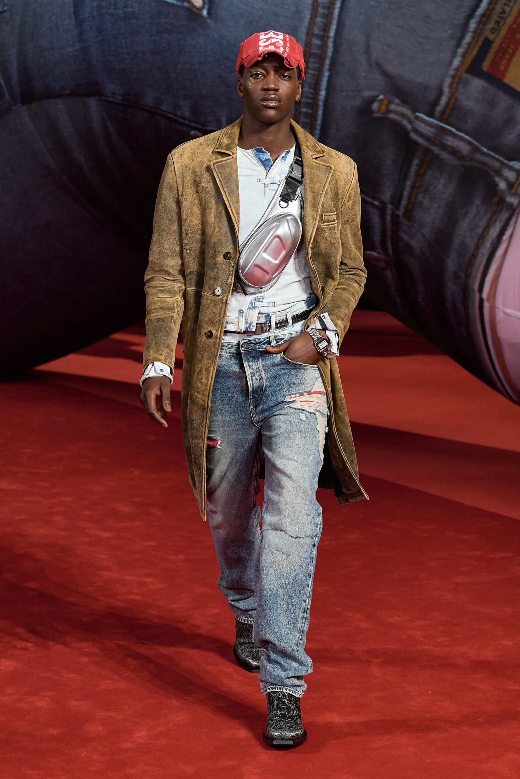 Diesel F/W 22 Look 18