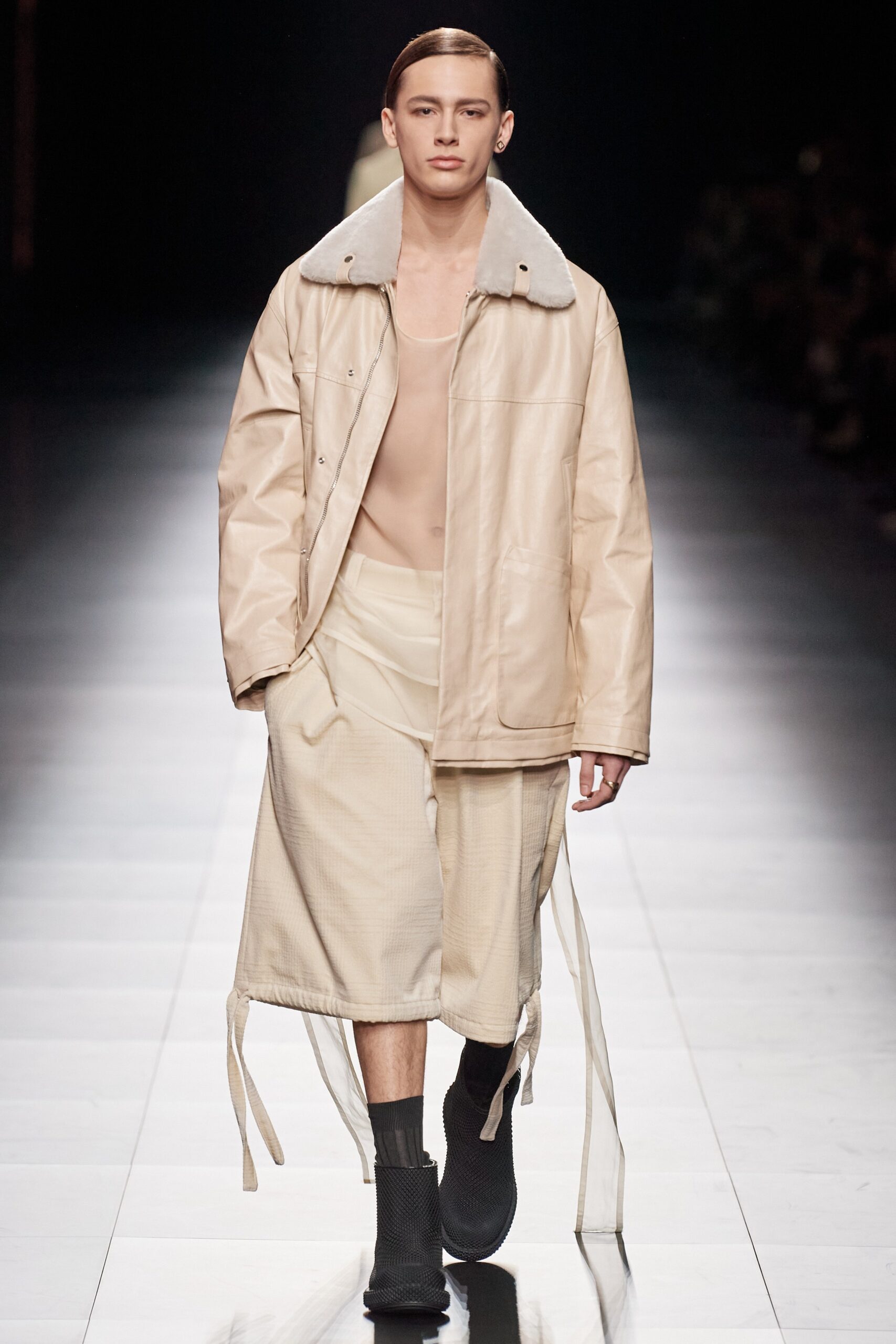 Dior Men F/W 23 Menswear Look 18
