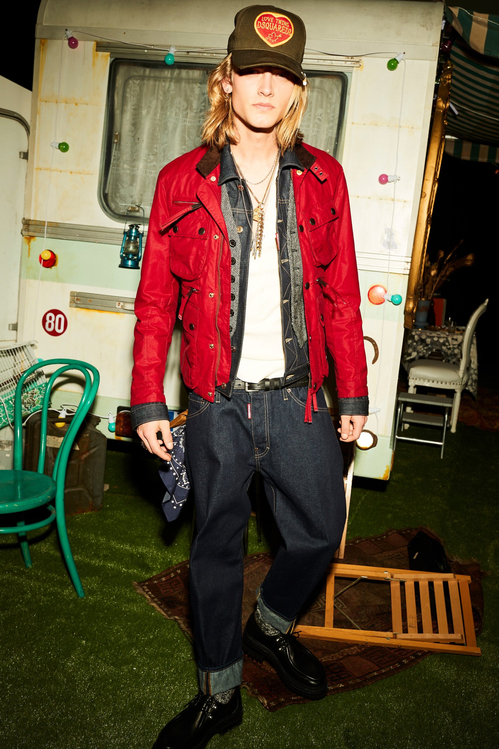 Dsquared2 F/W 21 Menswear Look 19
