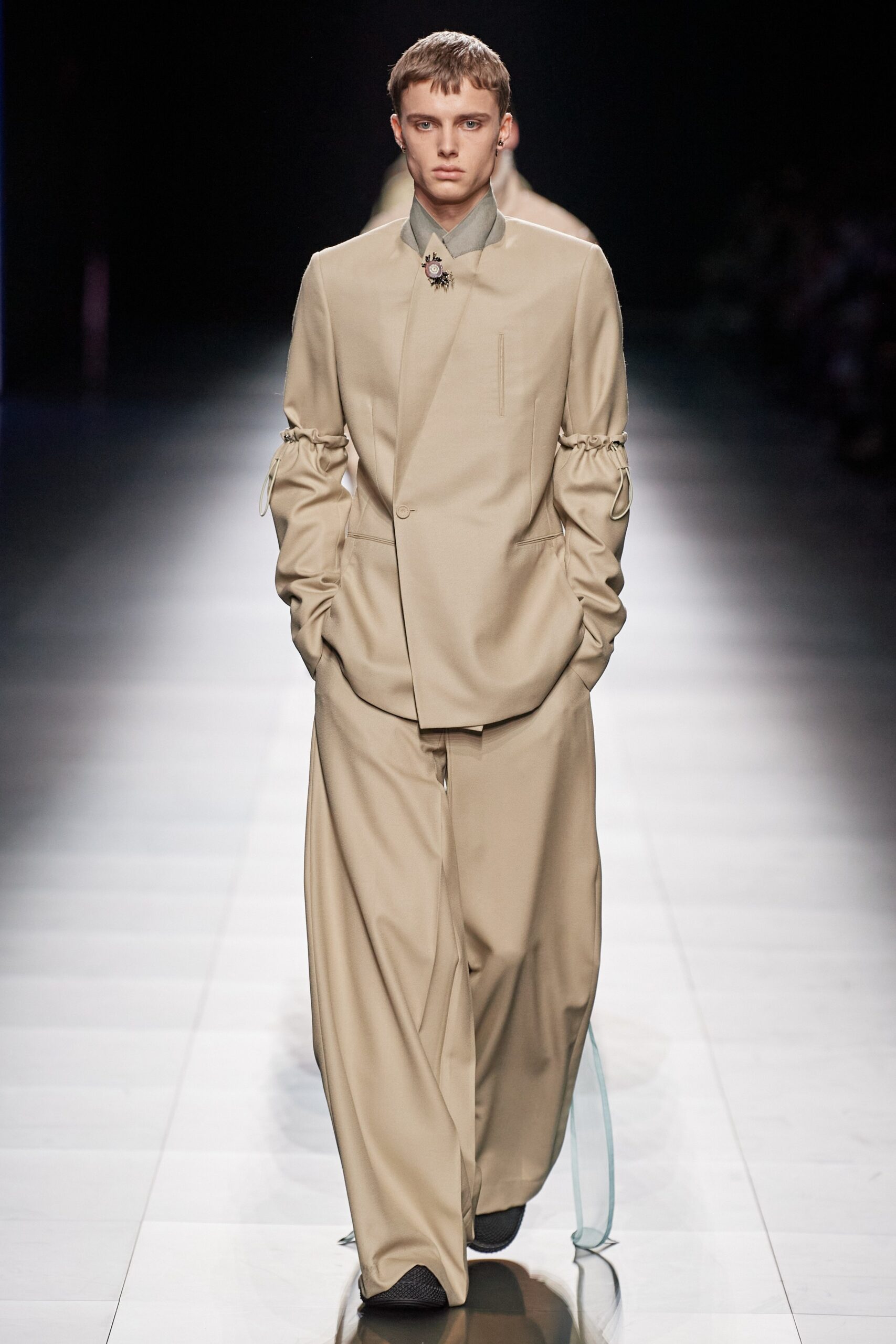 Dior Men F/W 23 Menswear Look 19