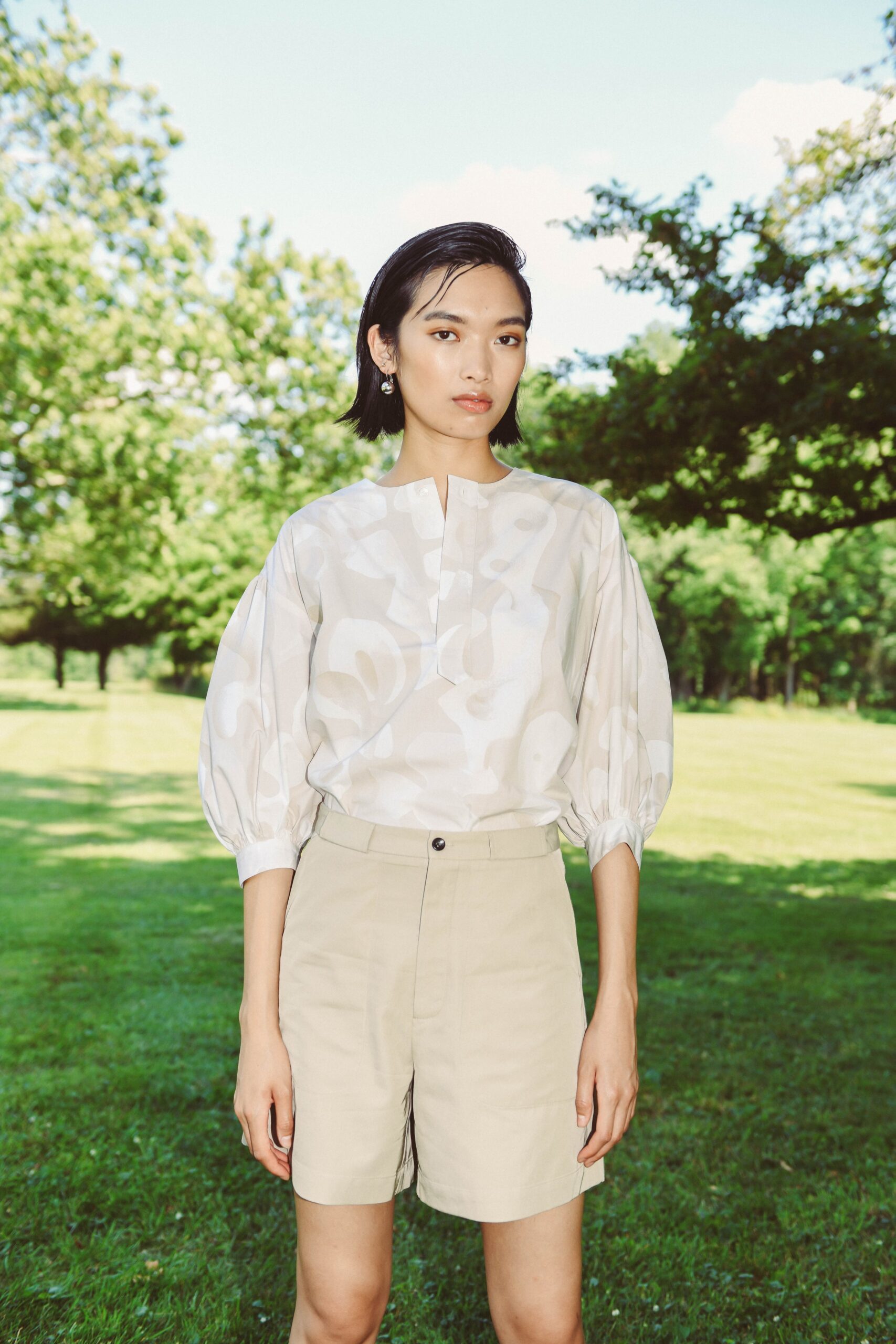 Deveaux S/S 22 Look 20