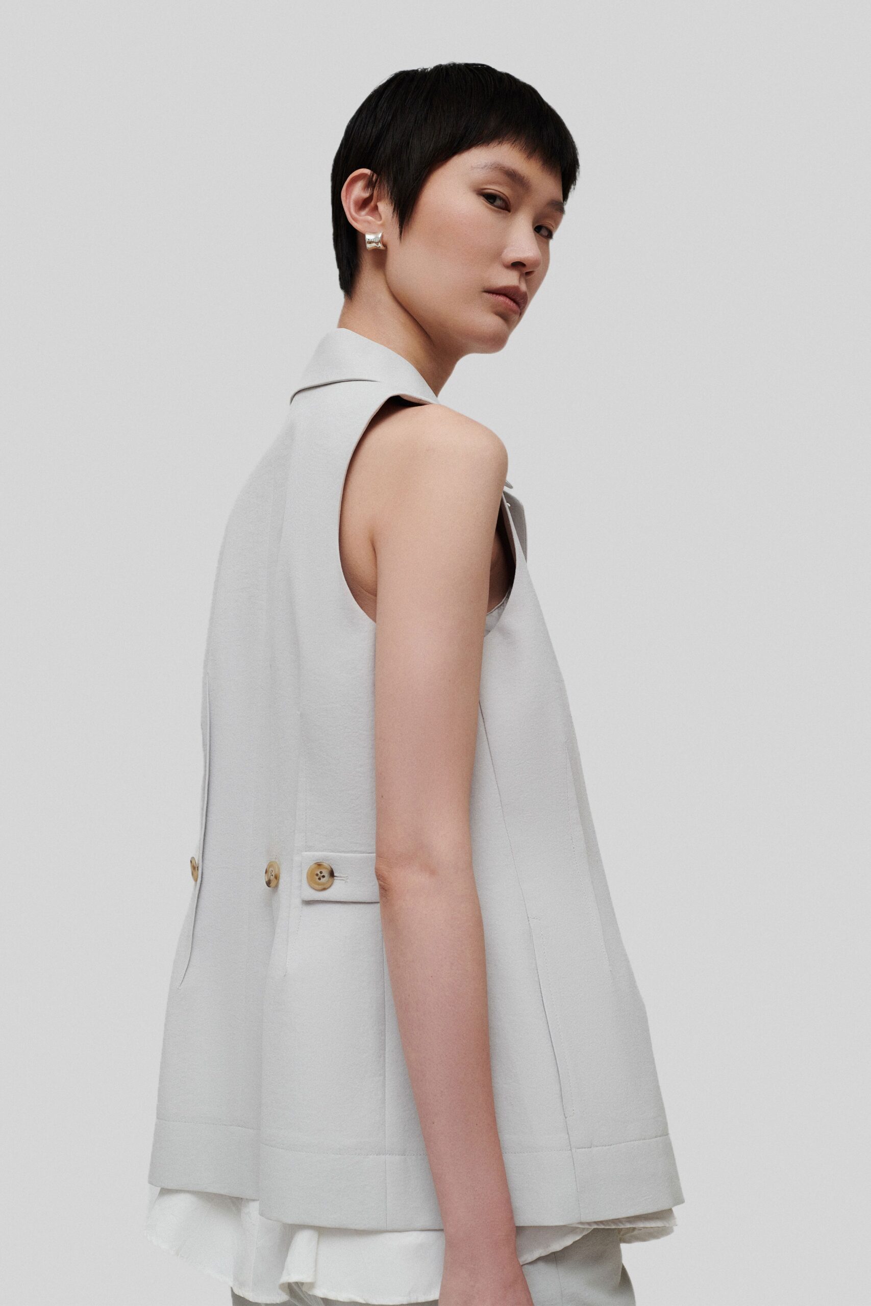 Deveaux F/W 23 Look 19