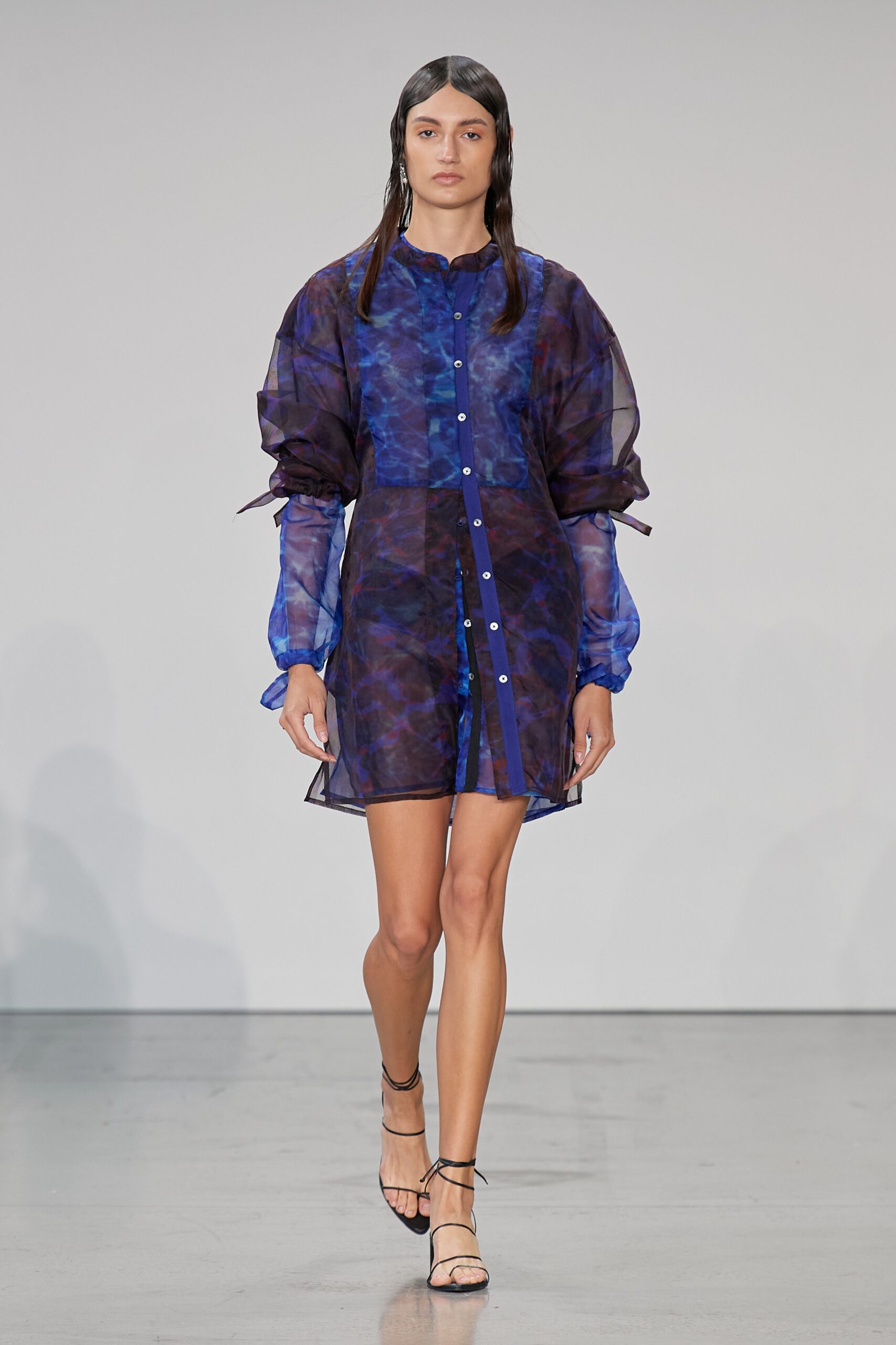 Deveaux S/S 23 Look 20