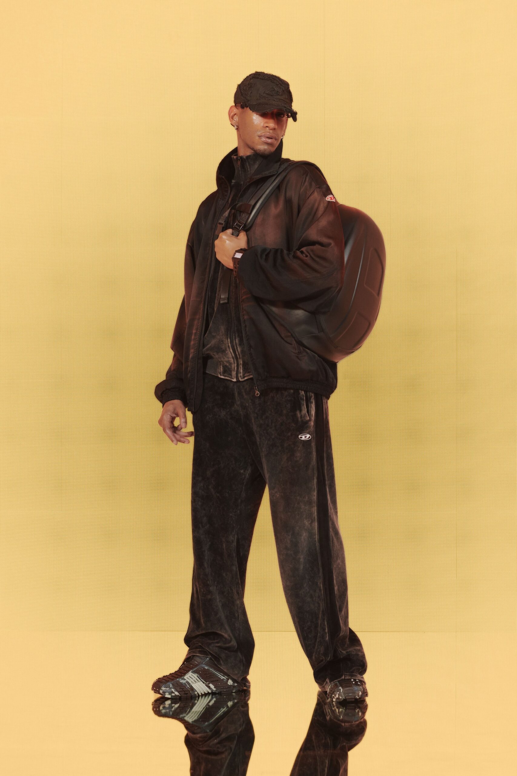 Diesel F/W 23 Look 20