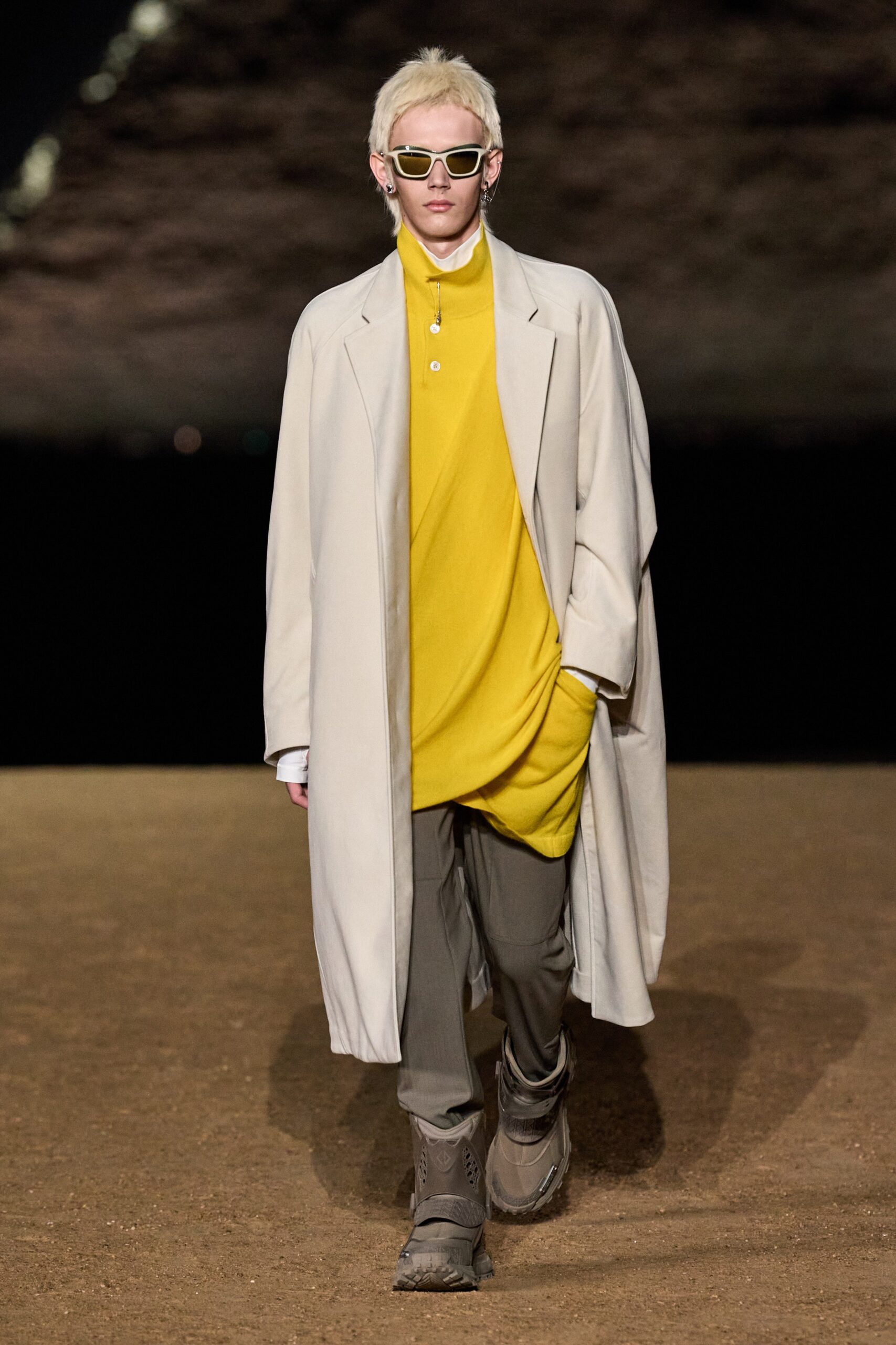 Dior Men F/W 23 Look 20
