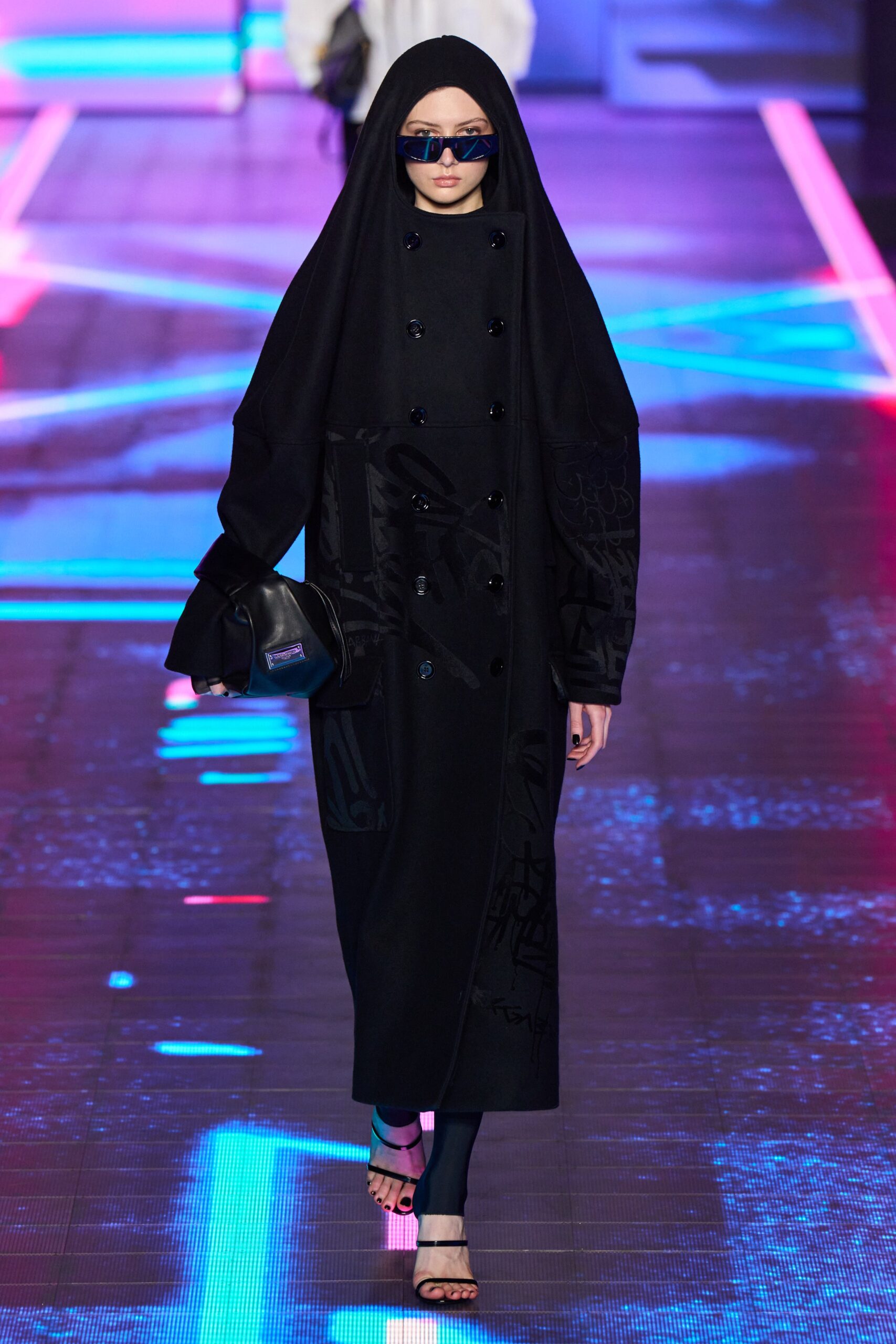 Dolce & Gabbana F/W 22 Look 20