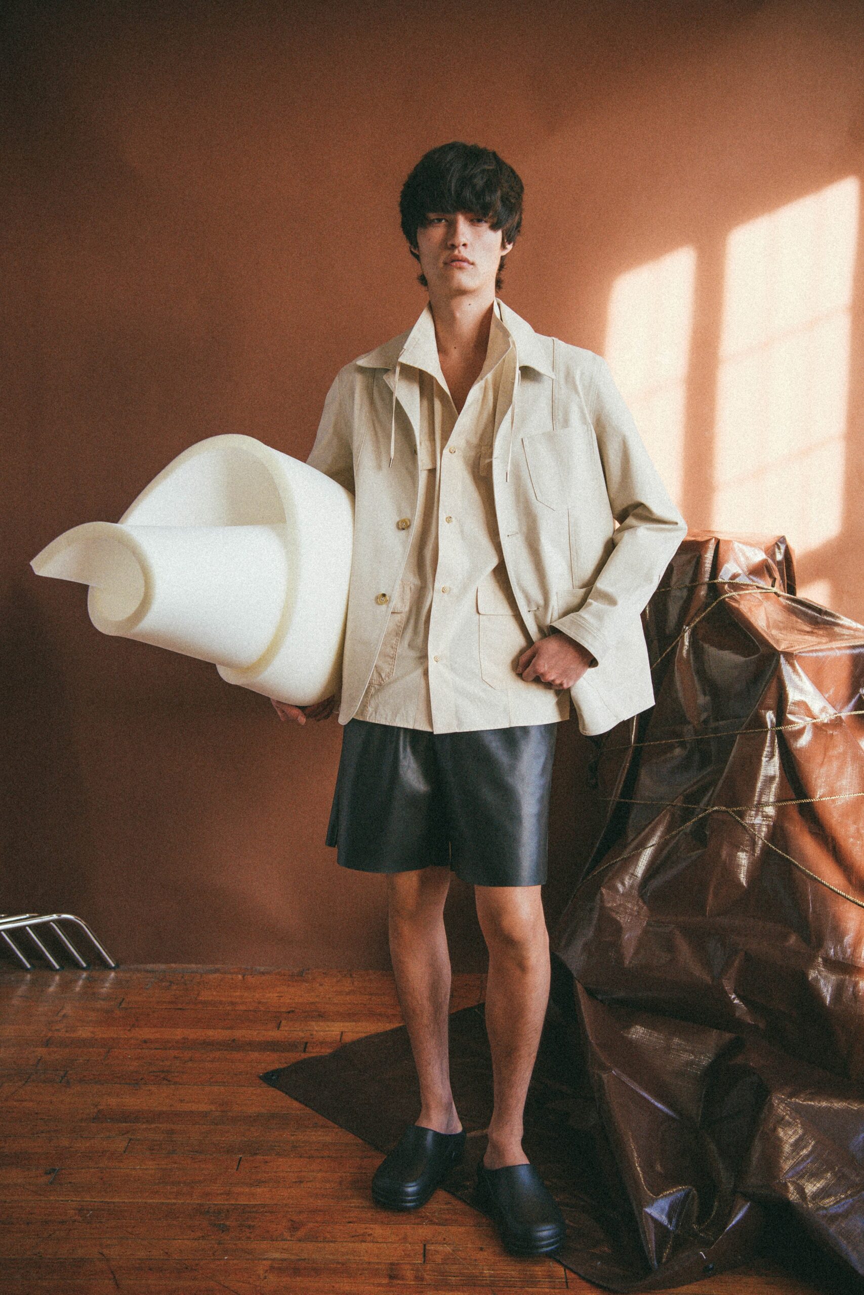 Deveaux F/W 21 Look 21