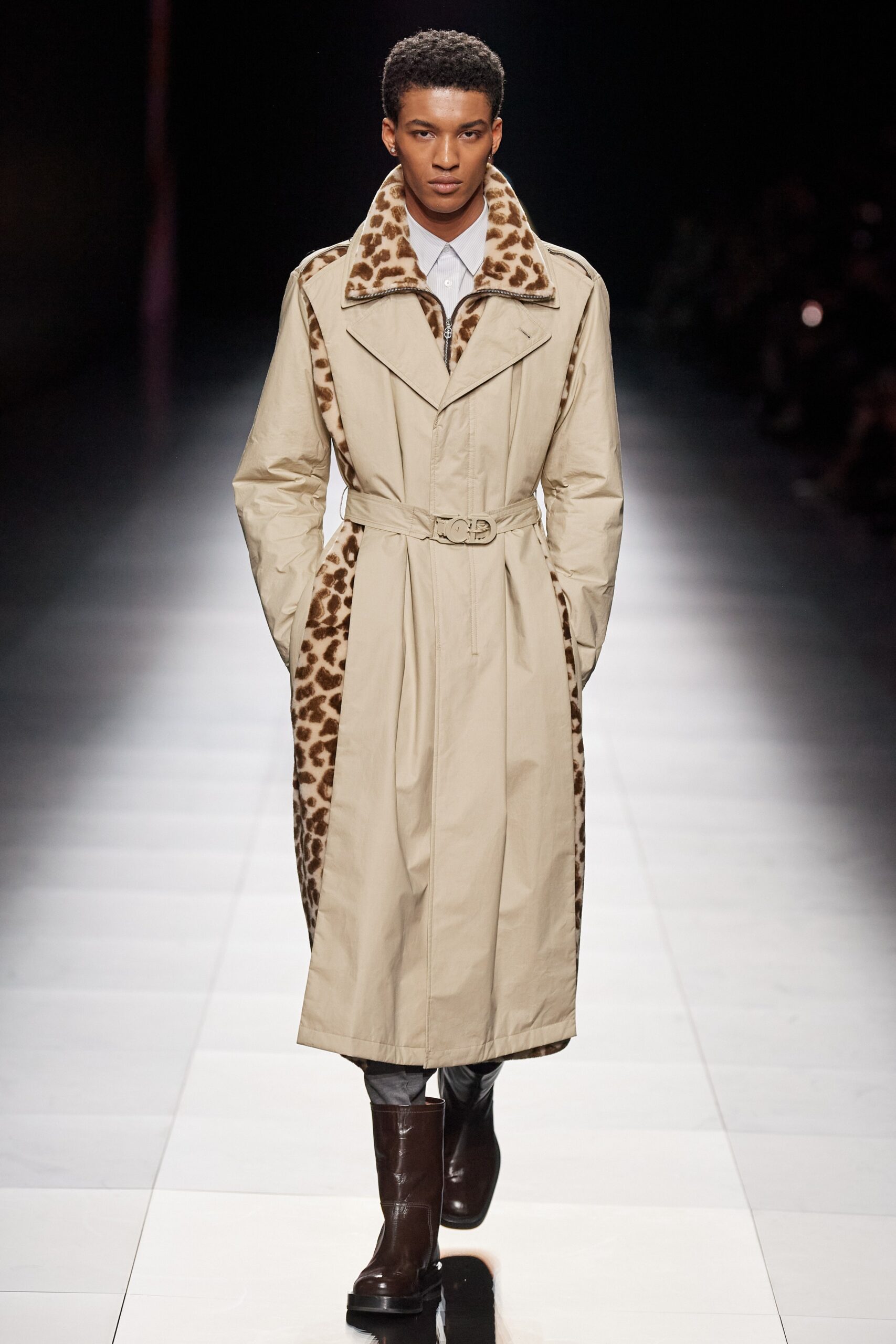 Dior Men F/W 23 Menswear Look 21