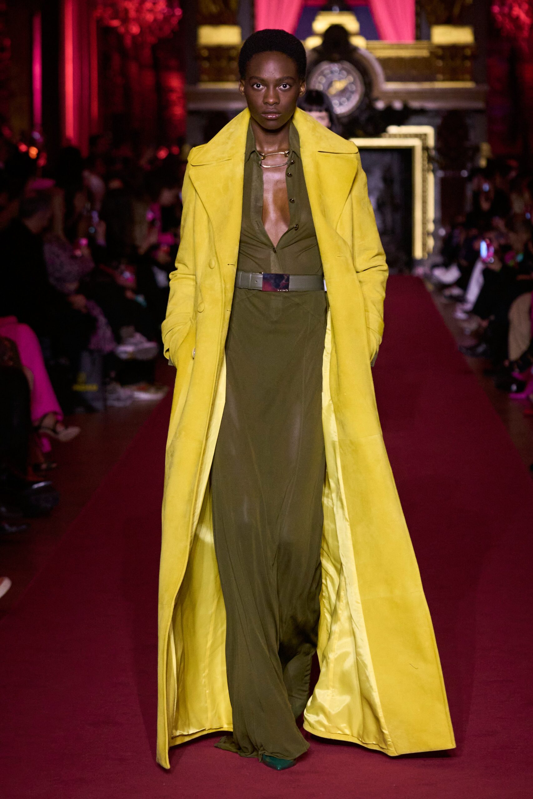Dundas F/W 23 Look 21