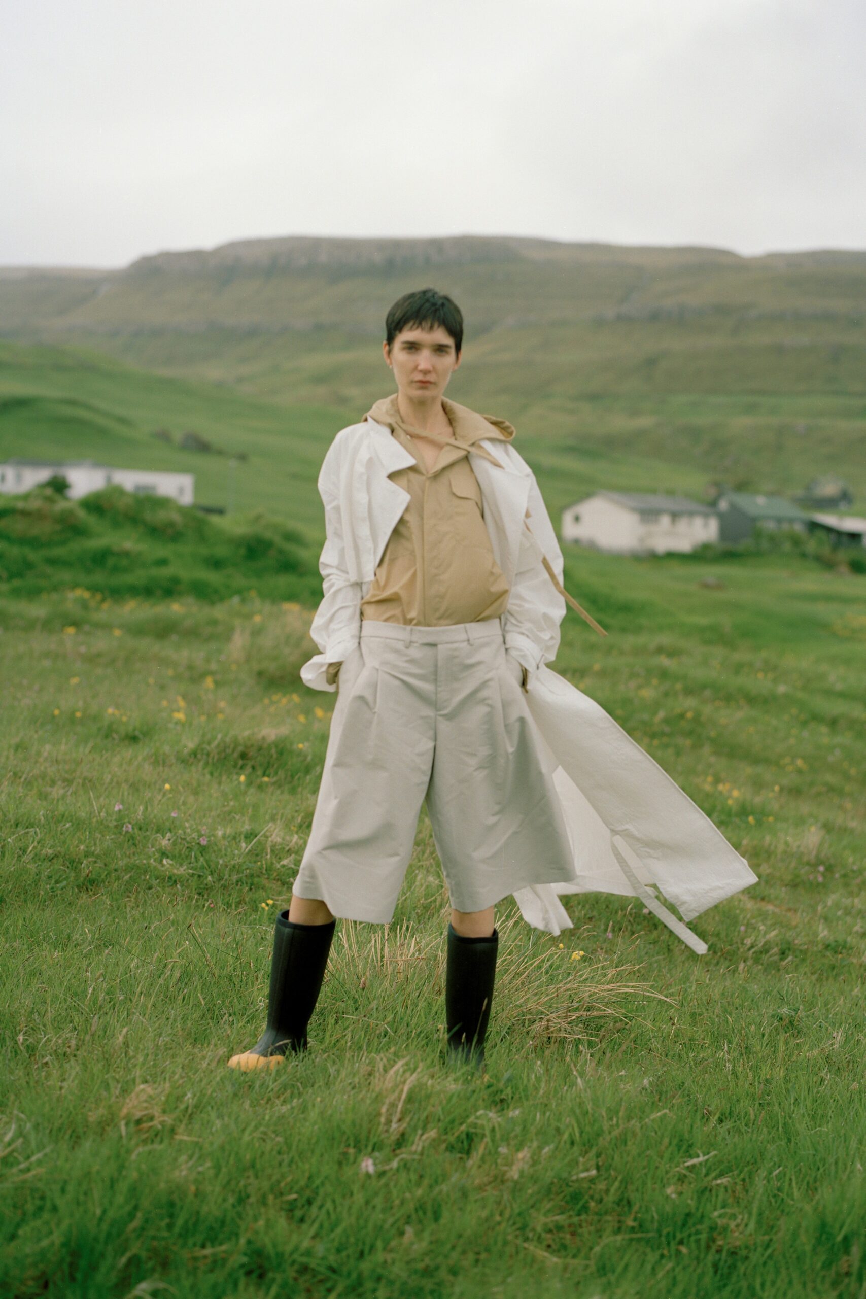 Deveaux S/S 19 Menswear Look 22
