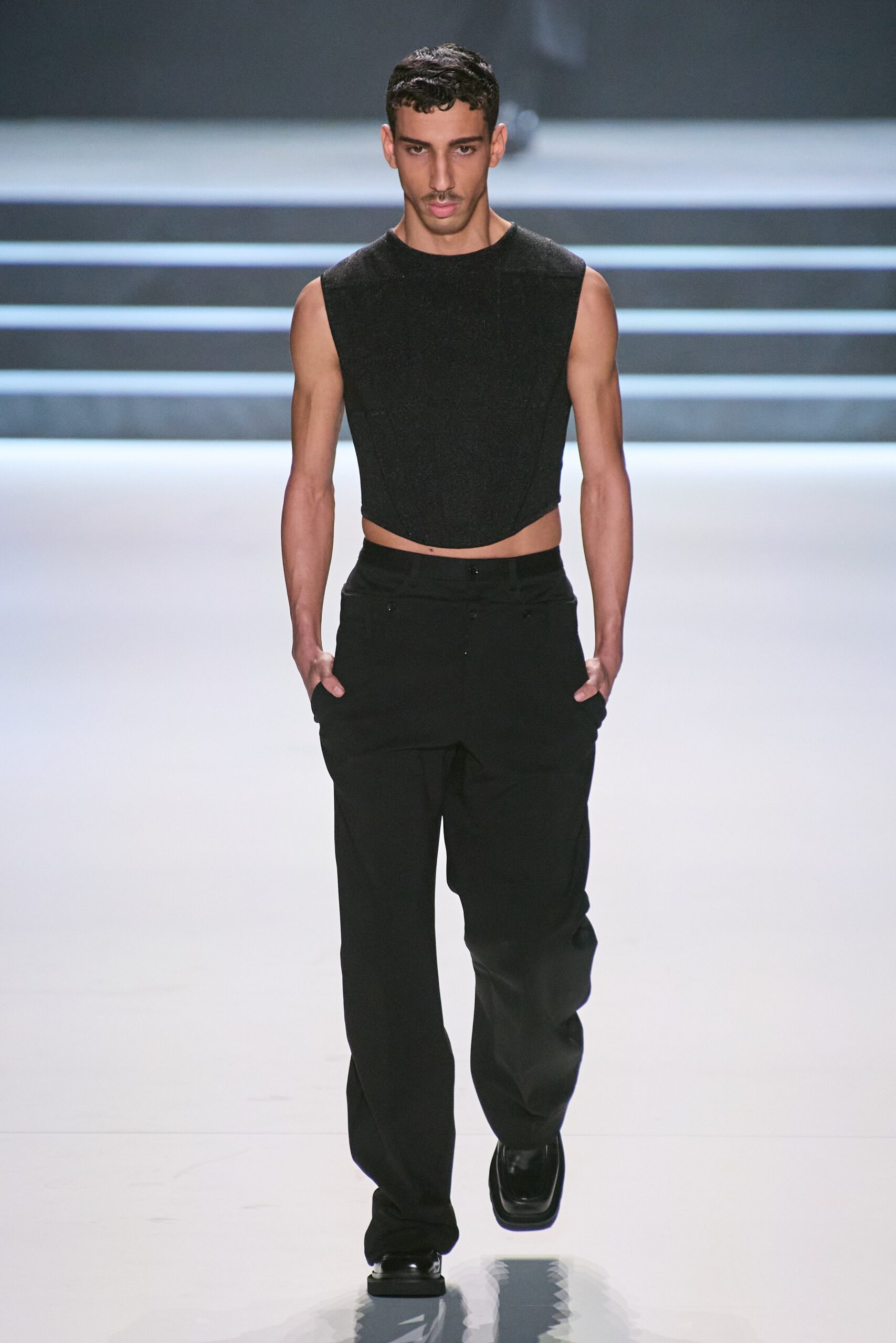 Dolce & Gabbana F/W 23 Menswear Look 22