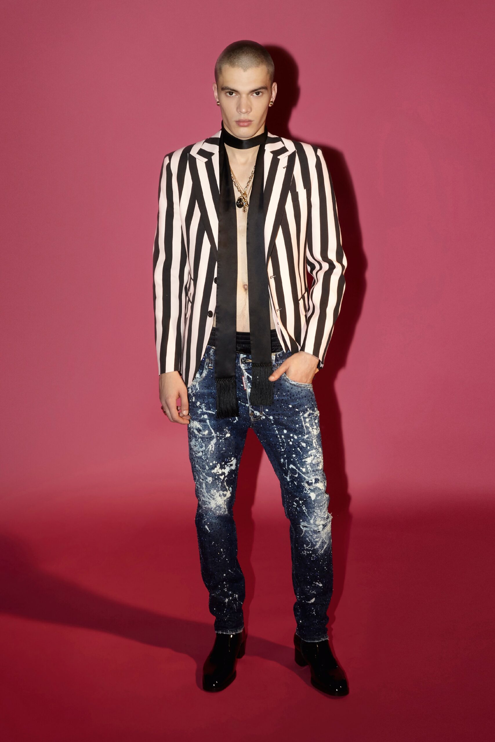 Dsquared2 F/W 23 Look 21