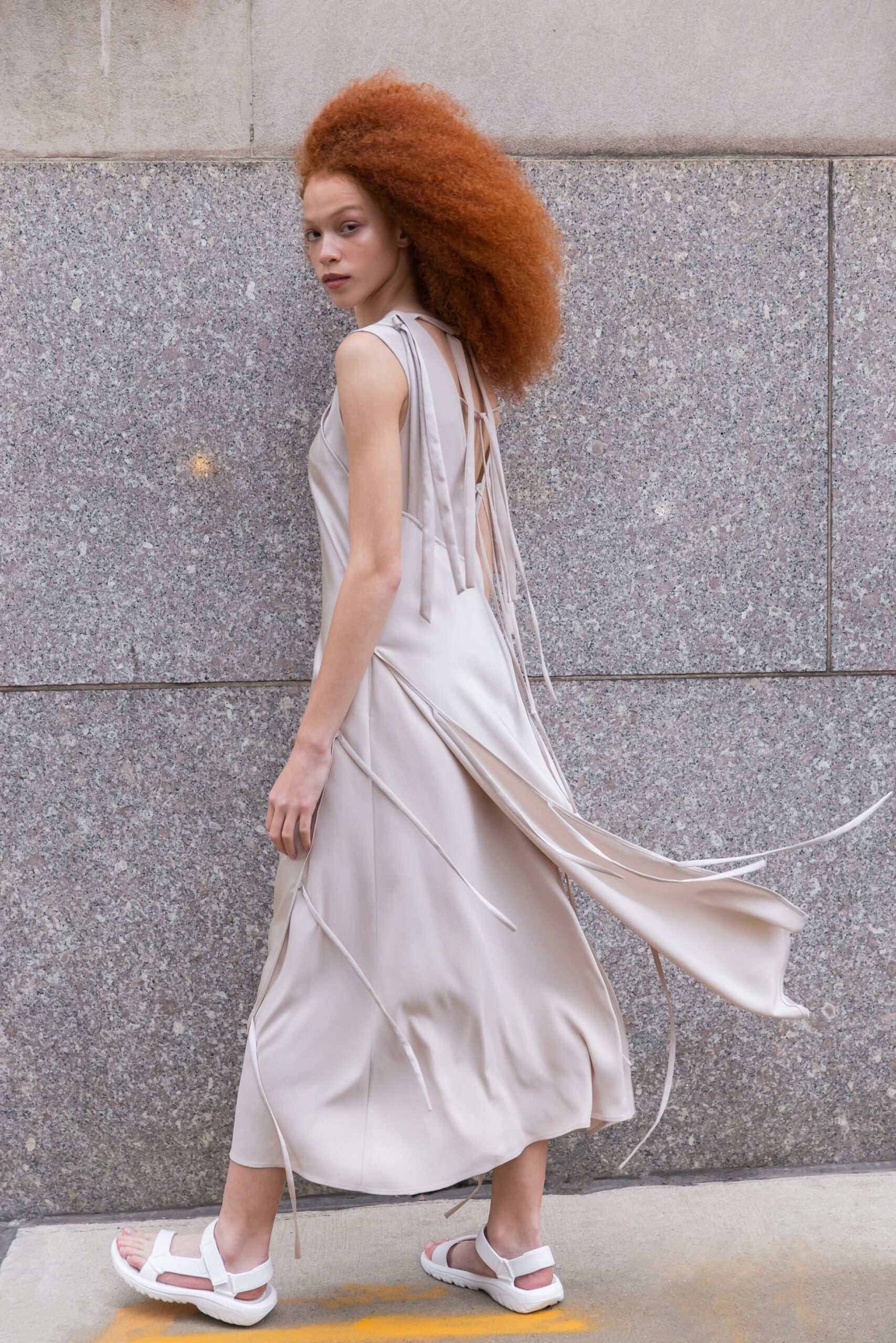 Deveaux S/S 21 Look 23