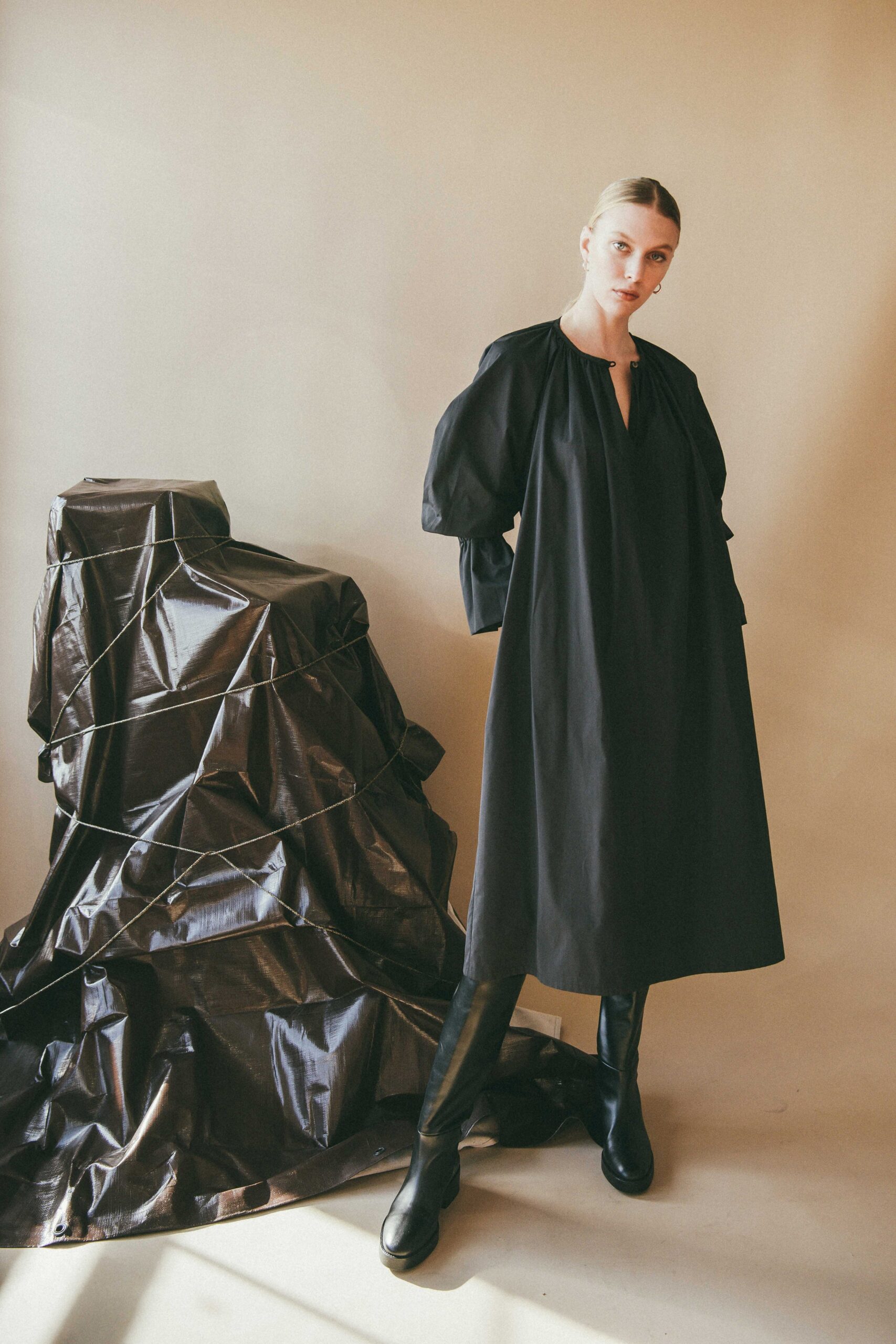 Deveaux F/W 21 Look 23