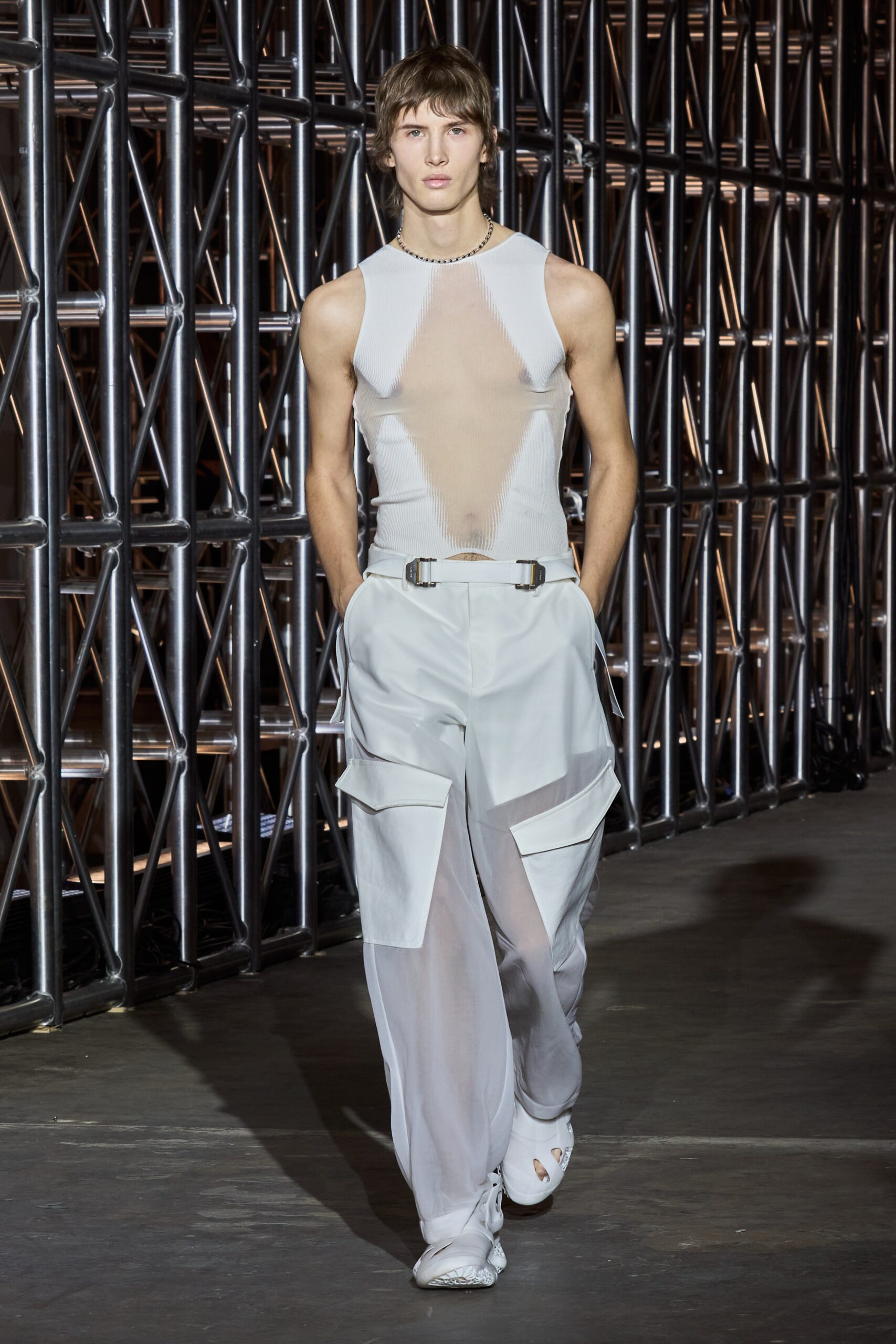Dion Lee F/W 23 Look 23