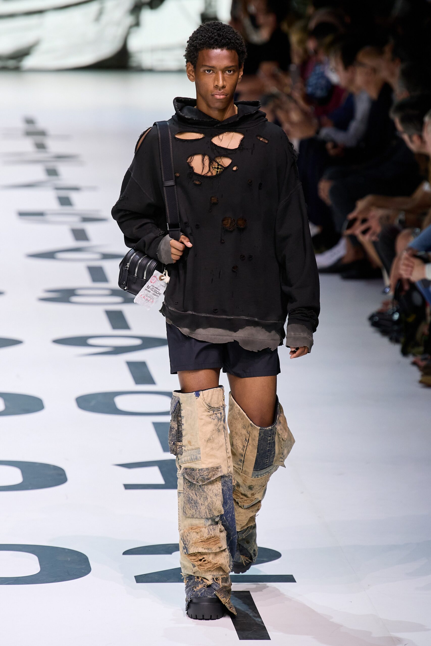 Dolce & Gabbana S/S 23 Menswear Look 23