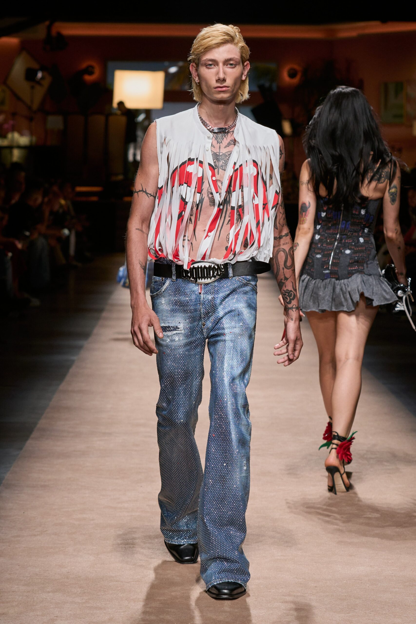 Dsquared2 S/S 24 Look 23