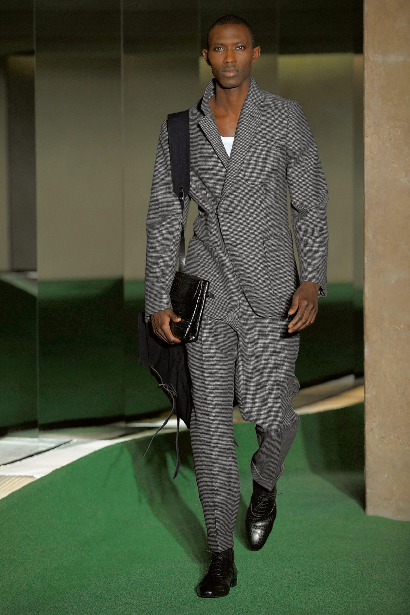 Dries Van Noten F/W 09 Menswear Look 24