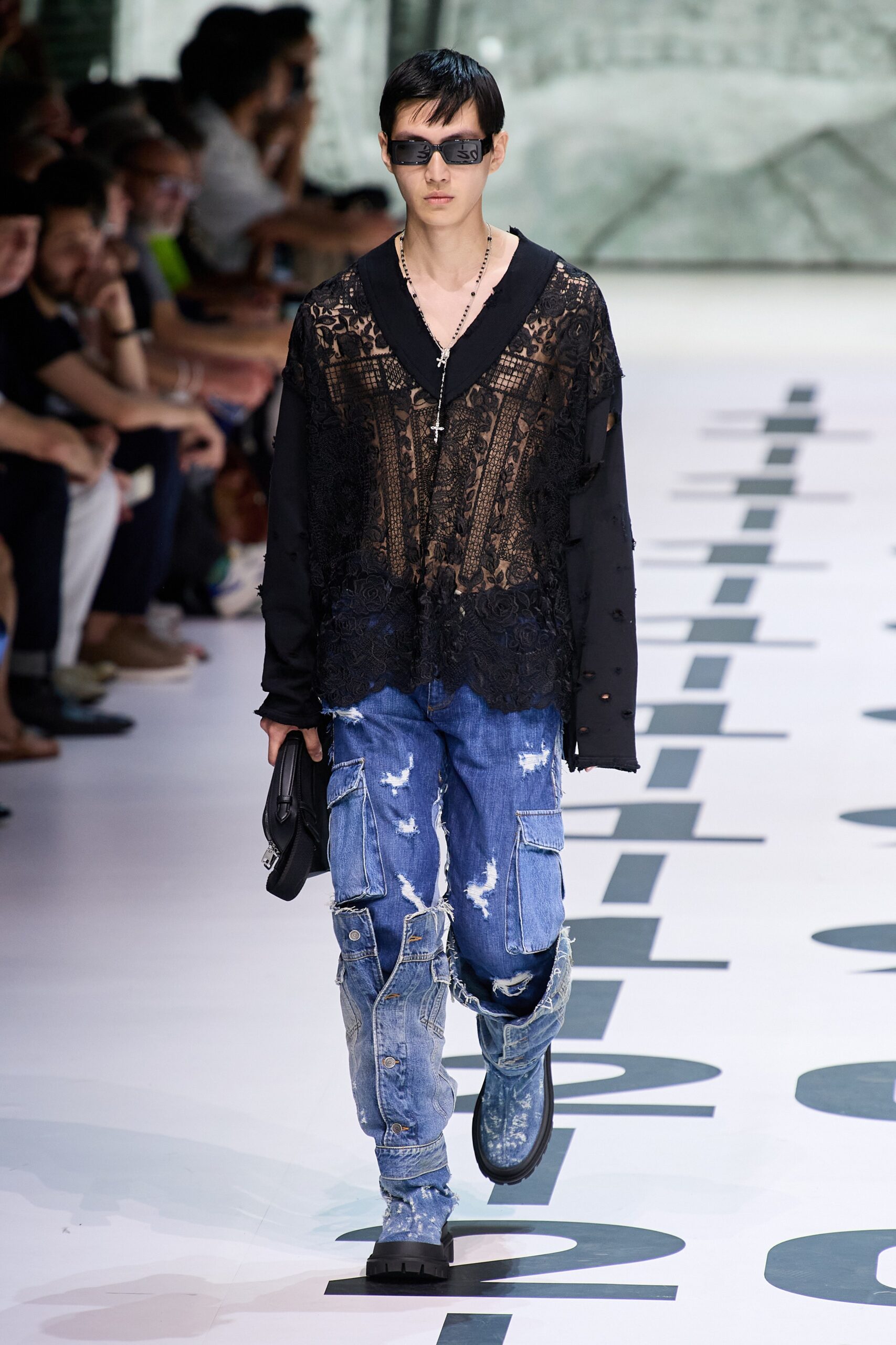 Dolce & Gabbana S/S 23 Menswear Look 24