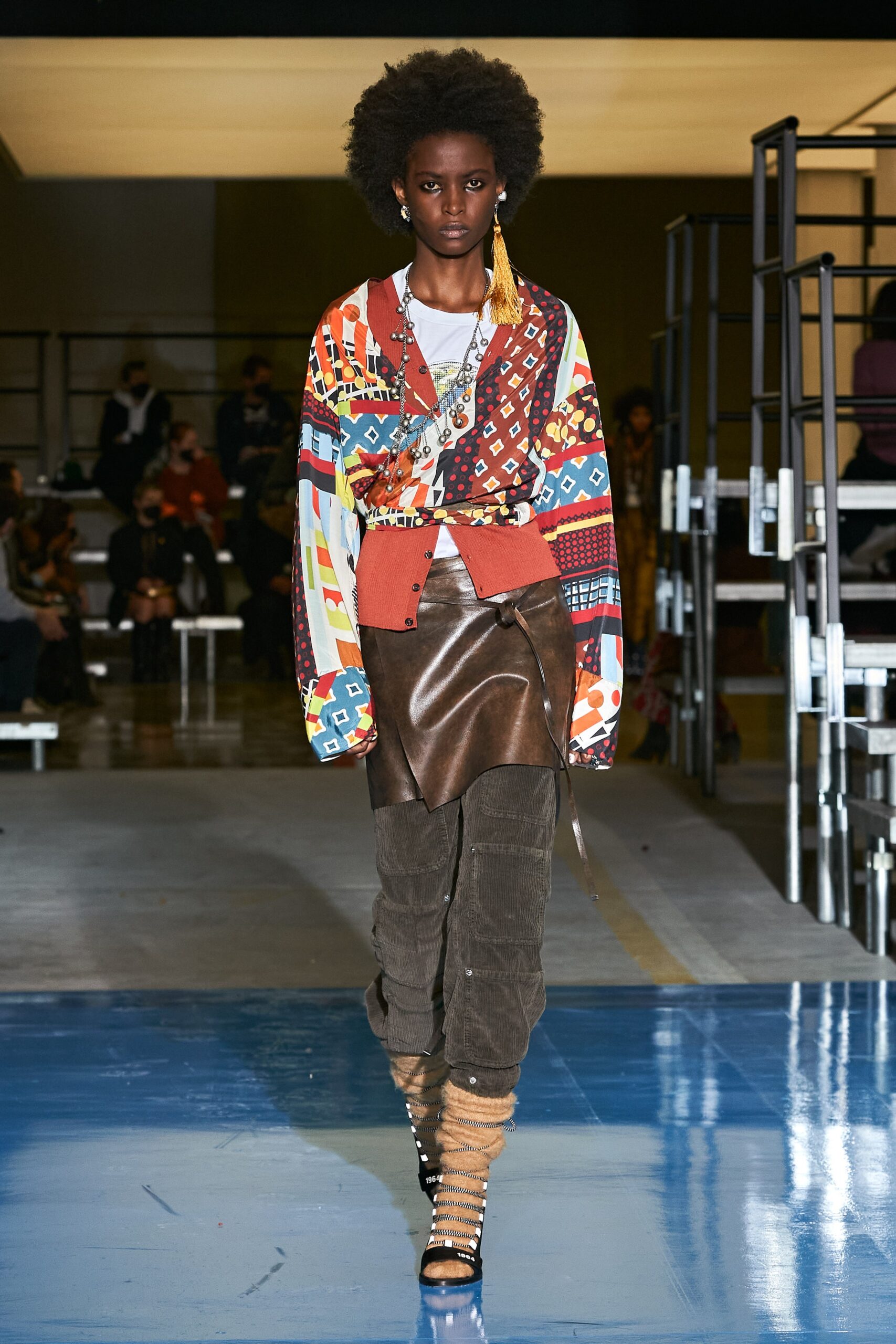 Dsquared2 F/W 22 Look 24