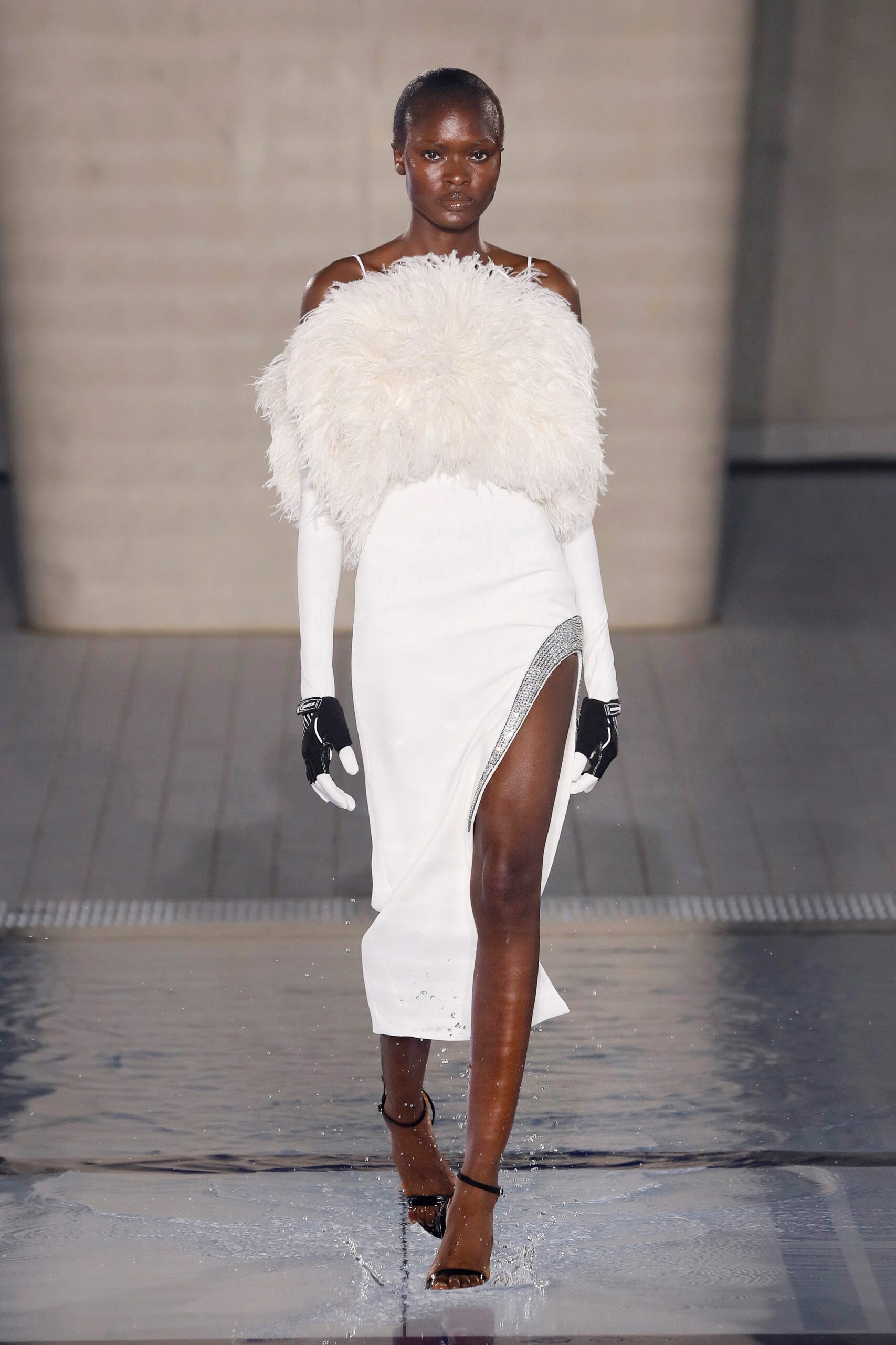 David Koma S/S 22 Look 96