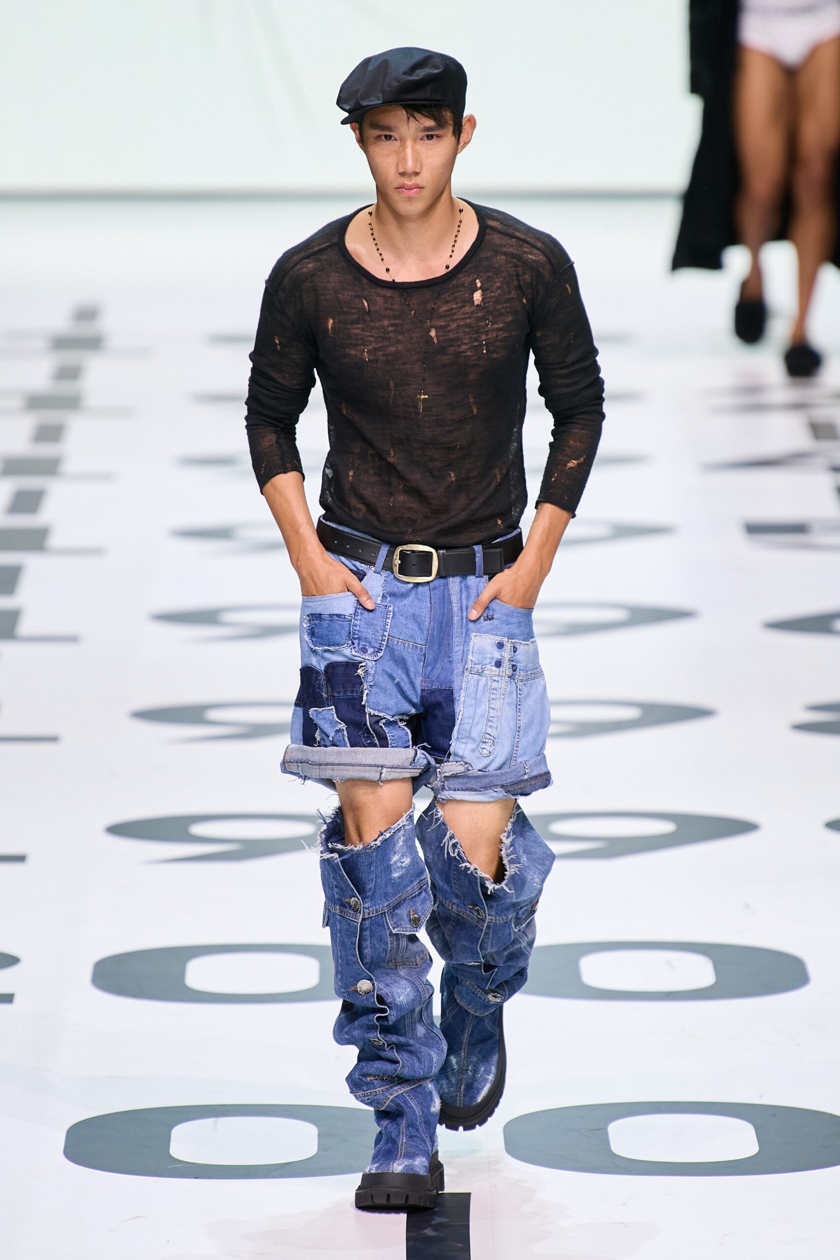 Dolce & Gabbana S/S 23 Menswear Look 25