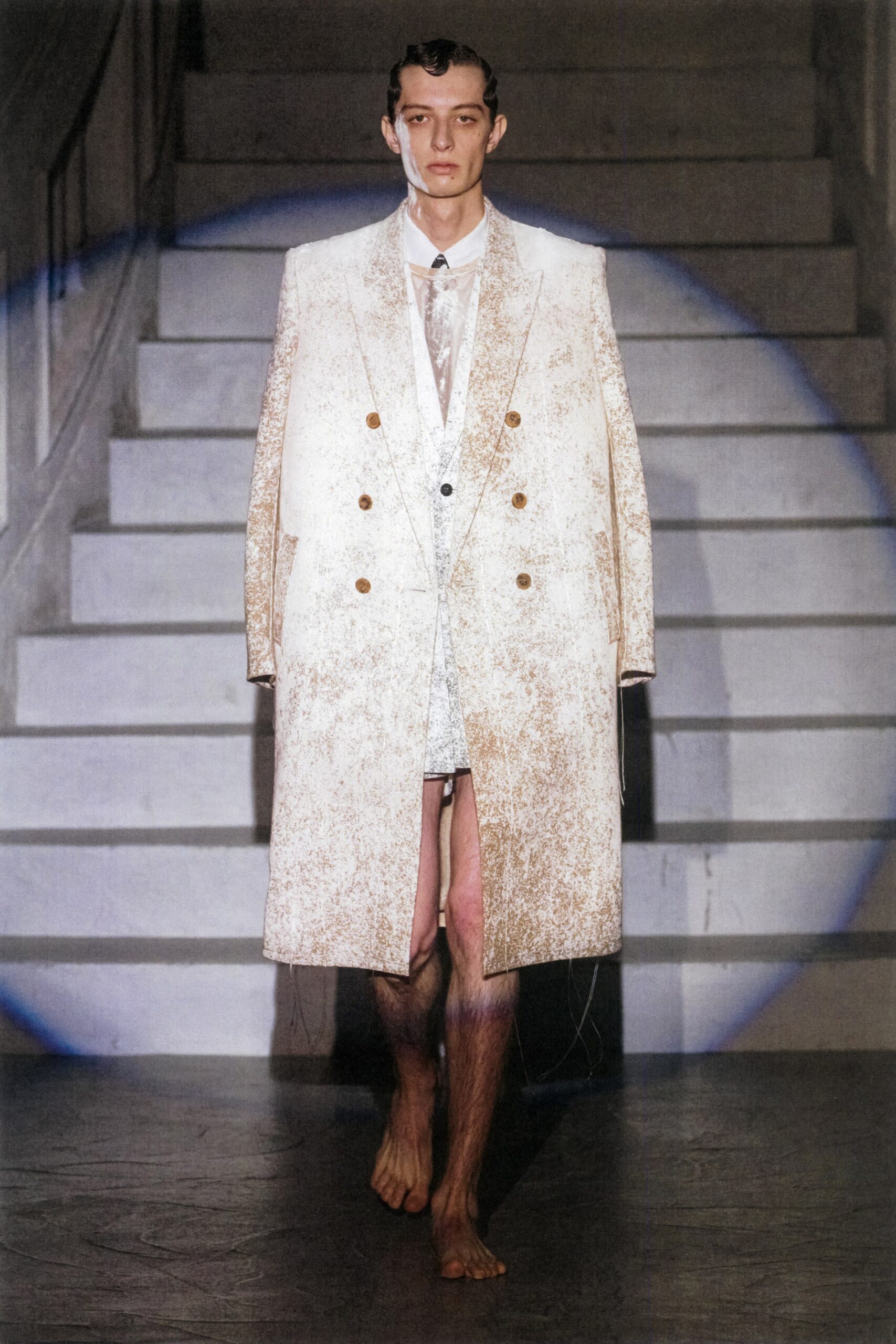 DressedUndressed Tokyo F/W 20 Look 26