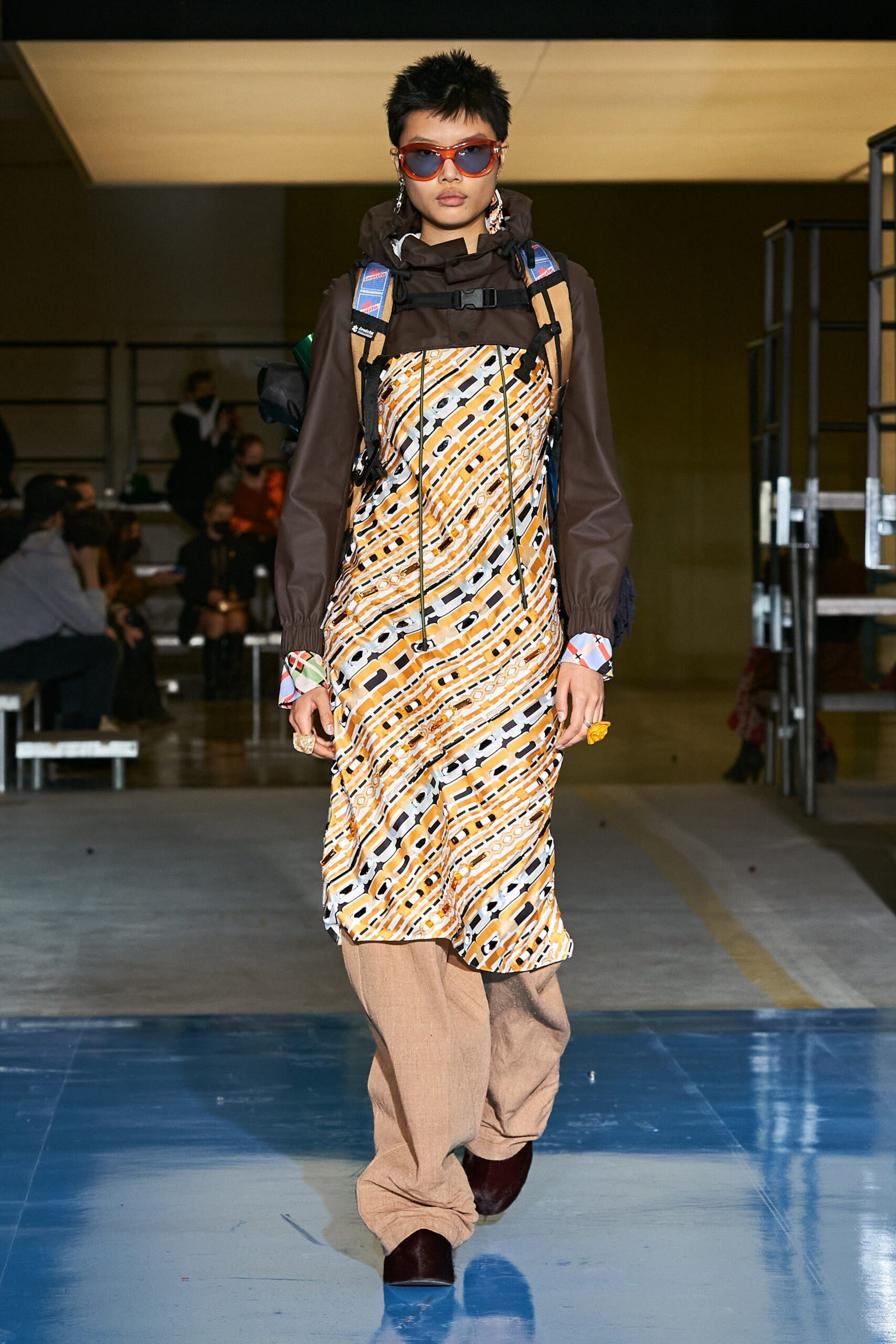 Dsquared2 F/W 22 Look 26